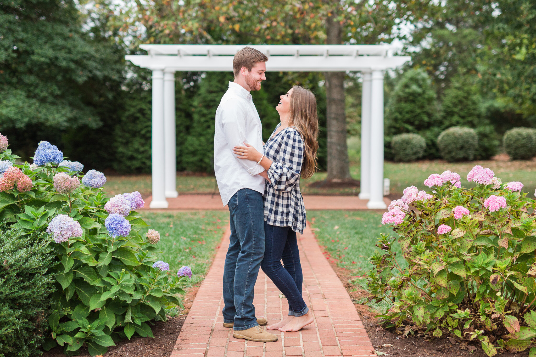 Engagement Session at The Trivium Estate in Forest, VA || Lynchburg Wedding and Engagement Photographer 