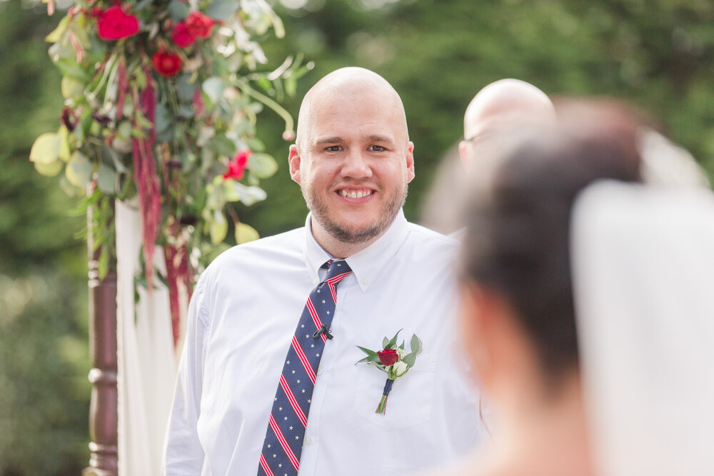 Classy summer wedding at The Trivium Estate in Forest, Virginia || Lynchburg, VA Wedding Photographer || Southern and Central Virginia Estate Wedding