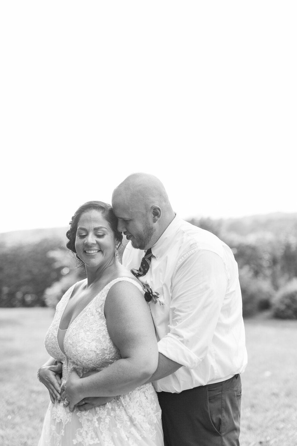 Classy summer wedding at The Trivium Estate in Forest, Virginia || Lynchburg, VA Wedding Photographer || Southern and Central Virginia Estate Wedding