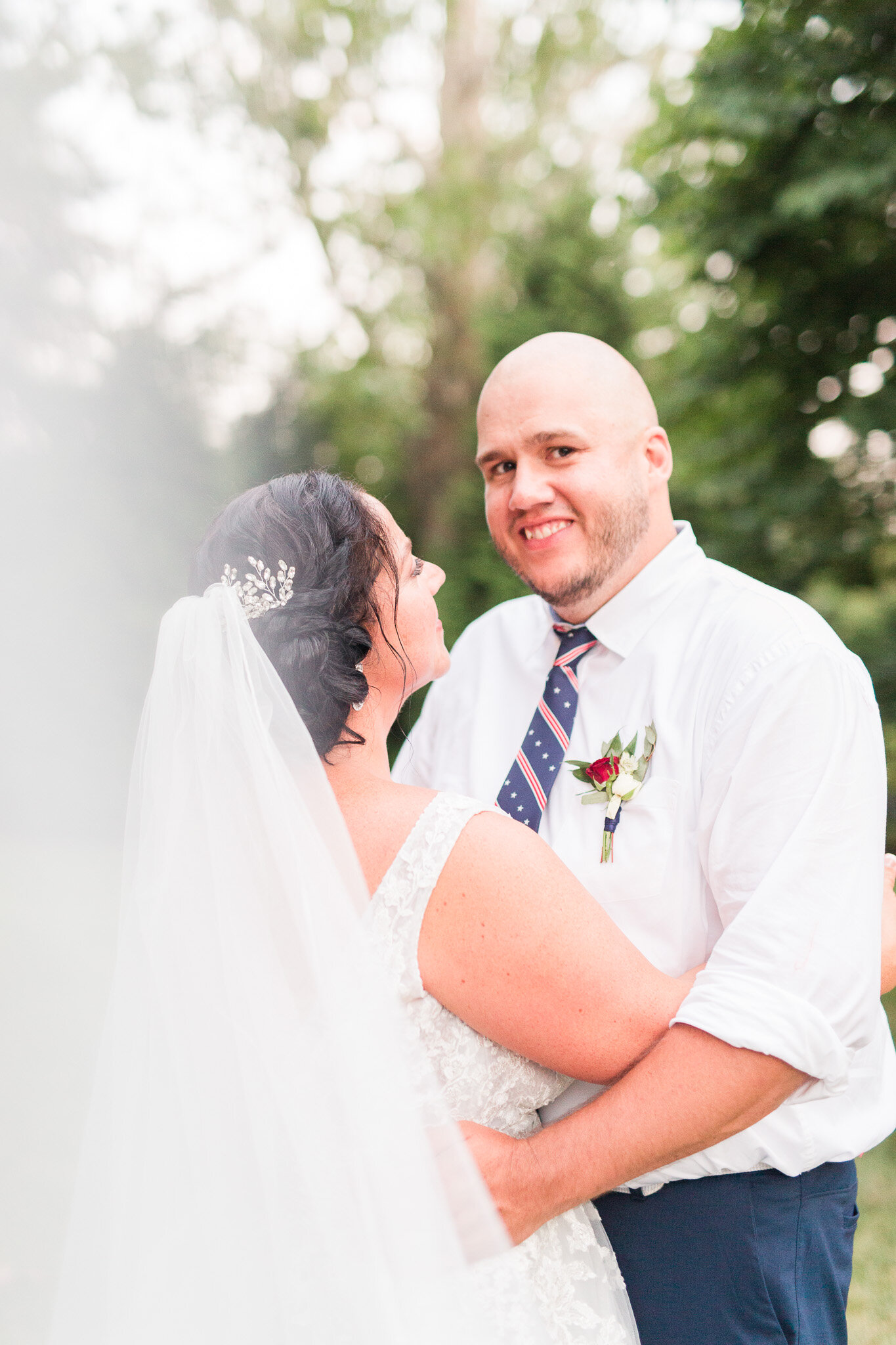 Classy summer wedding at The Trivium Estate in Forest, Virginia || Lynchburg, VA Wedding Photographer || Southern and Central Virginia Estate Wedding