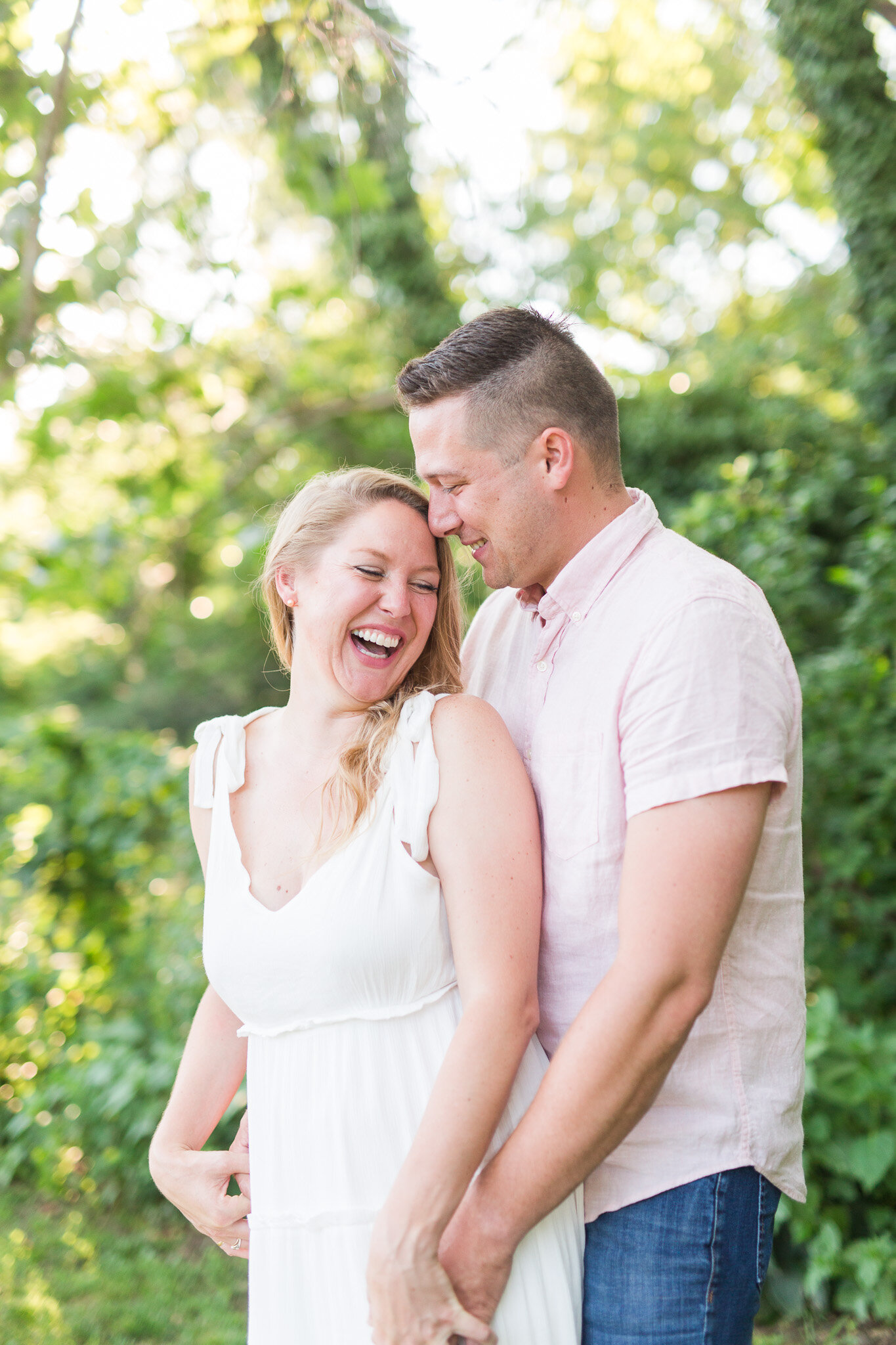 Summer Engagement Session in Afton, Virginia || Charlottesville Wedding Photographer || Blue Toad Cidery Engagement Session 