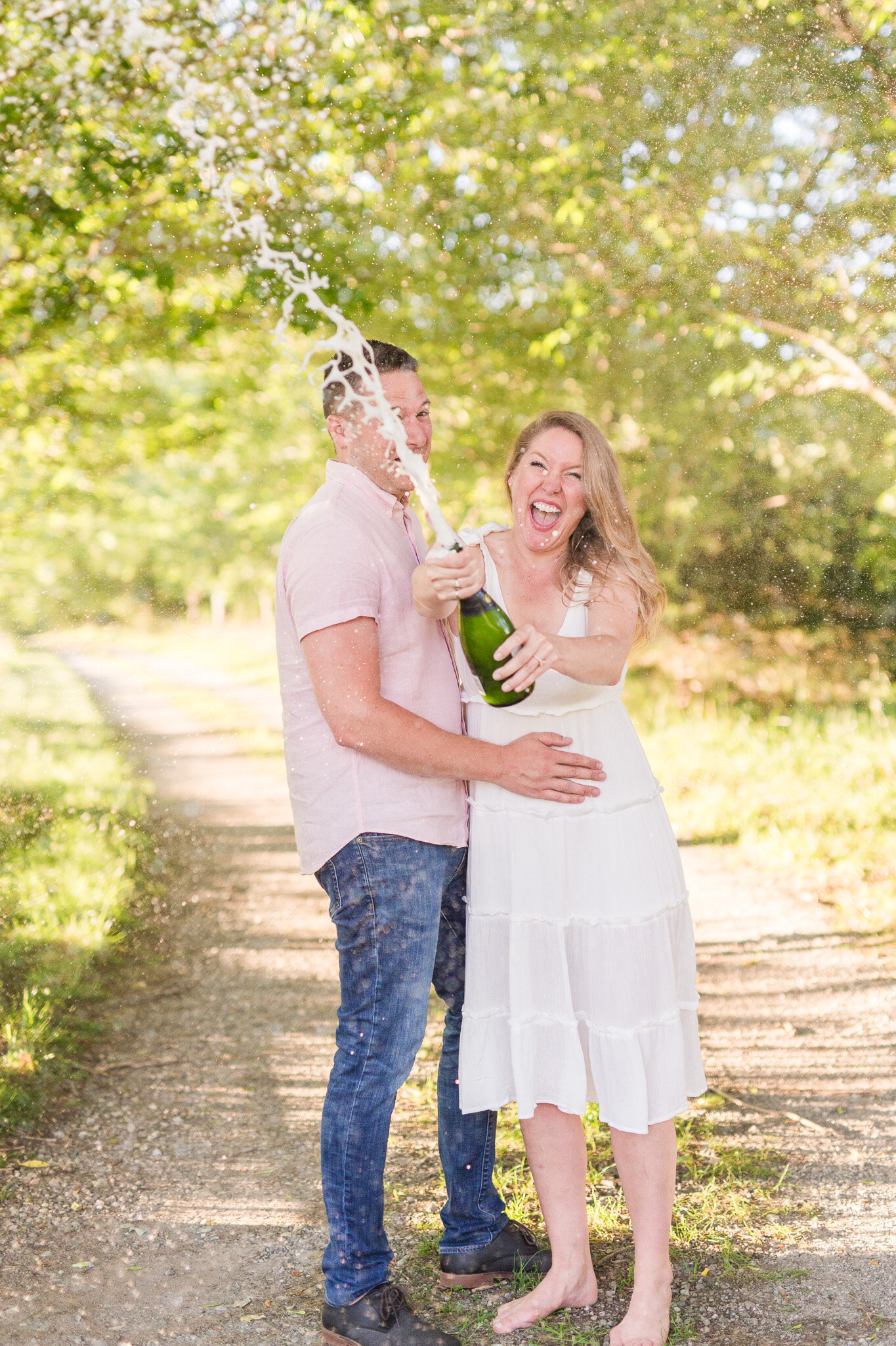 Summer Engagement Session in Afton, Virginia || Charlottesville Wedding Photographer || Blue Toad Cidery Engagement Session 