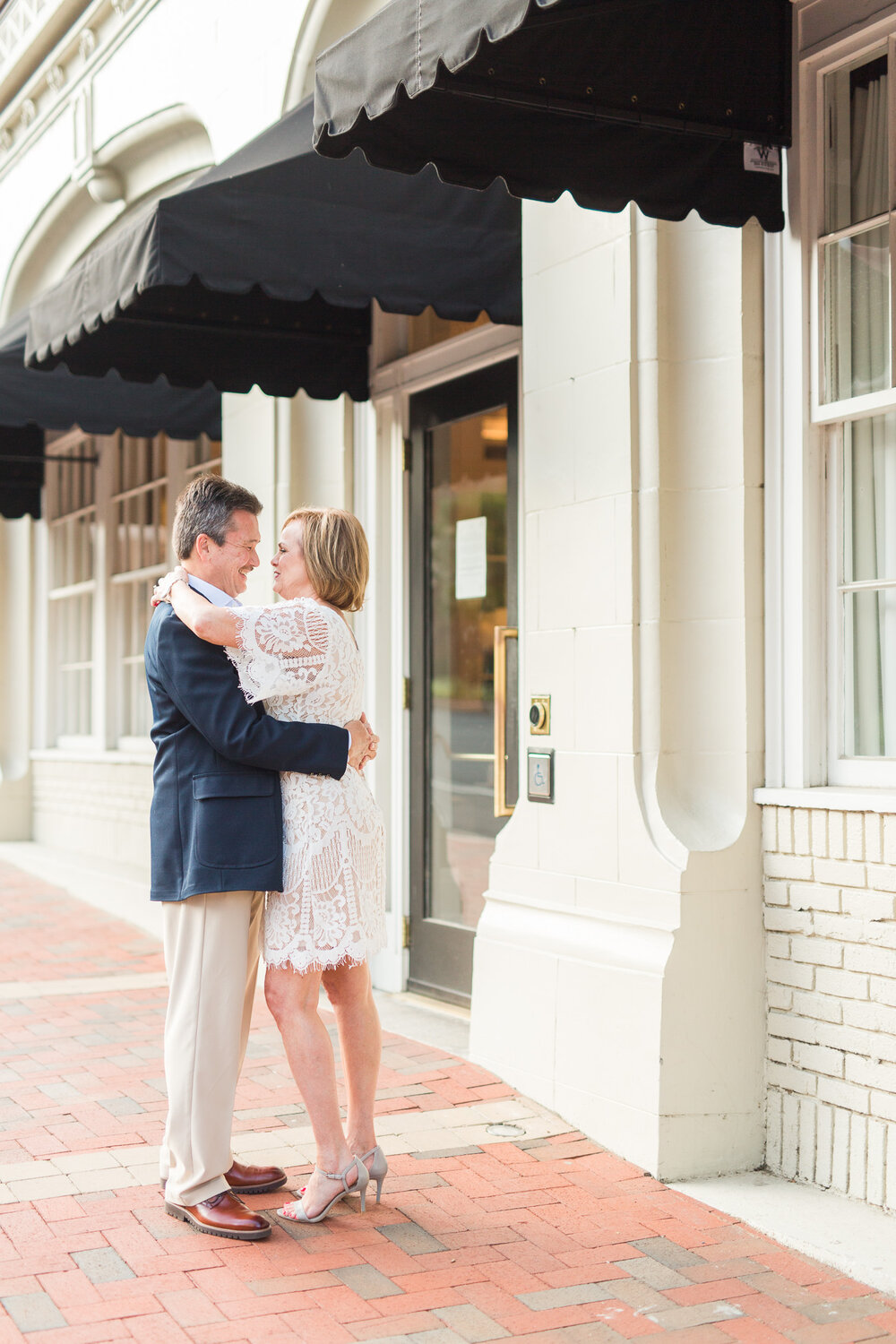 Summer Engagement Session at The Virginian Hotel in Downtown Lynchburg, Virginia || Central Virginia Wedding and Engagement Photographer 