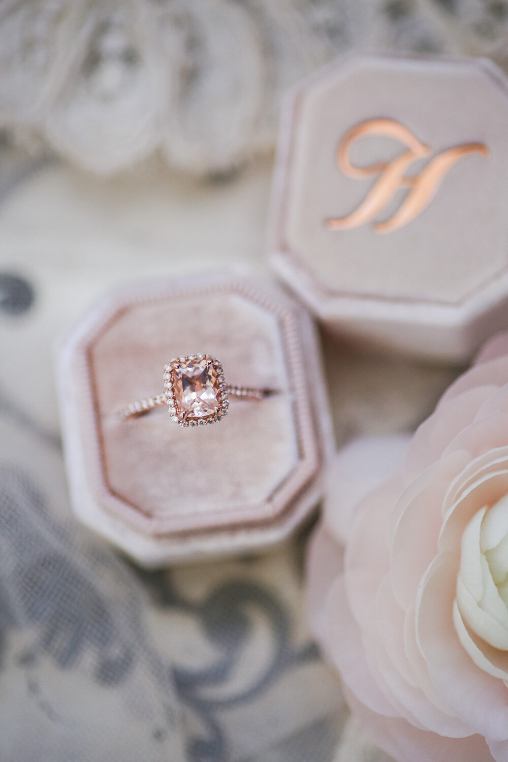 Classy Southern Fall Wedding at Bold Rock Cidery in Afton Virginia || Charlottesville and Lynchburg Wedding Photographer