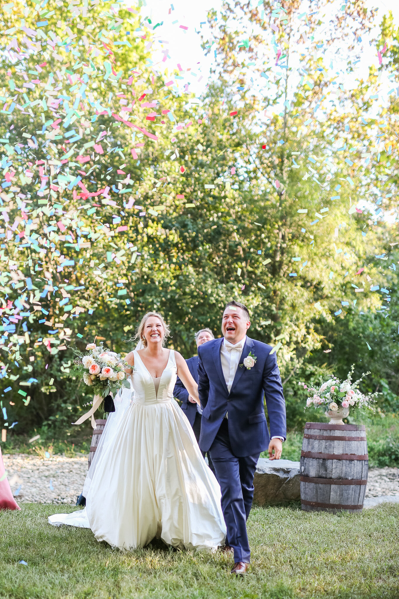 Classy Southern Fall Wedding at Bold Rock Cidery in Afton Virginia || Charlottesville and Lynchburg Wedding Photographer