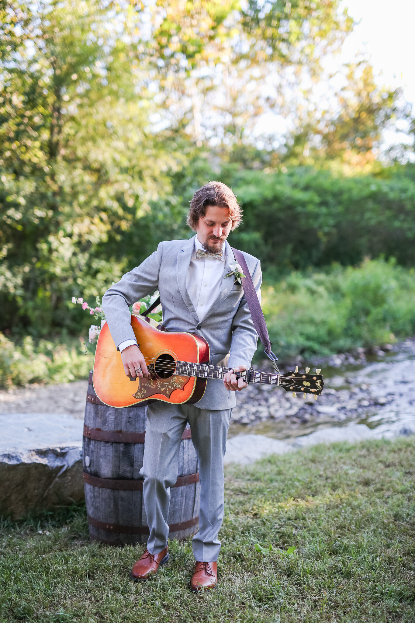 Classy Southern Fall Wedding at Bold Rock Cidery in Afton Virginia || Charlottesville and Lynchburg Wedding Photographer