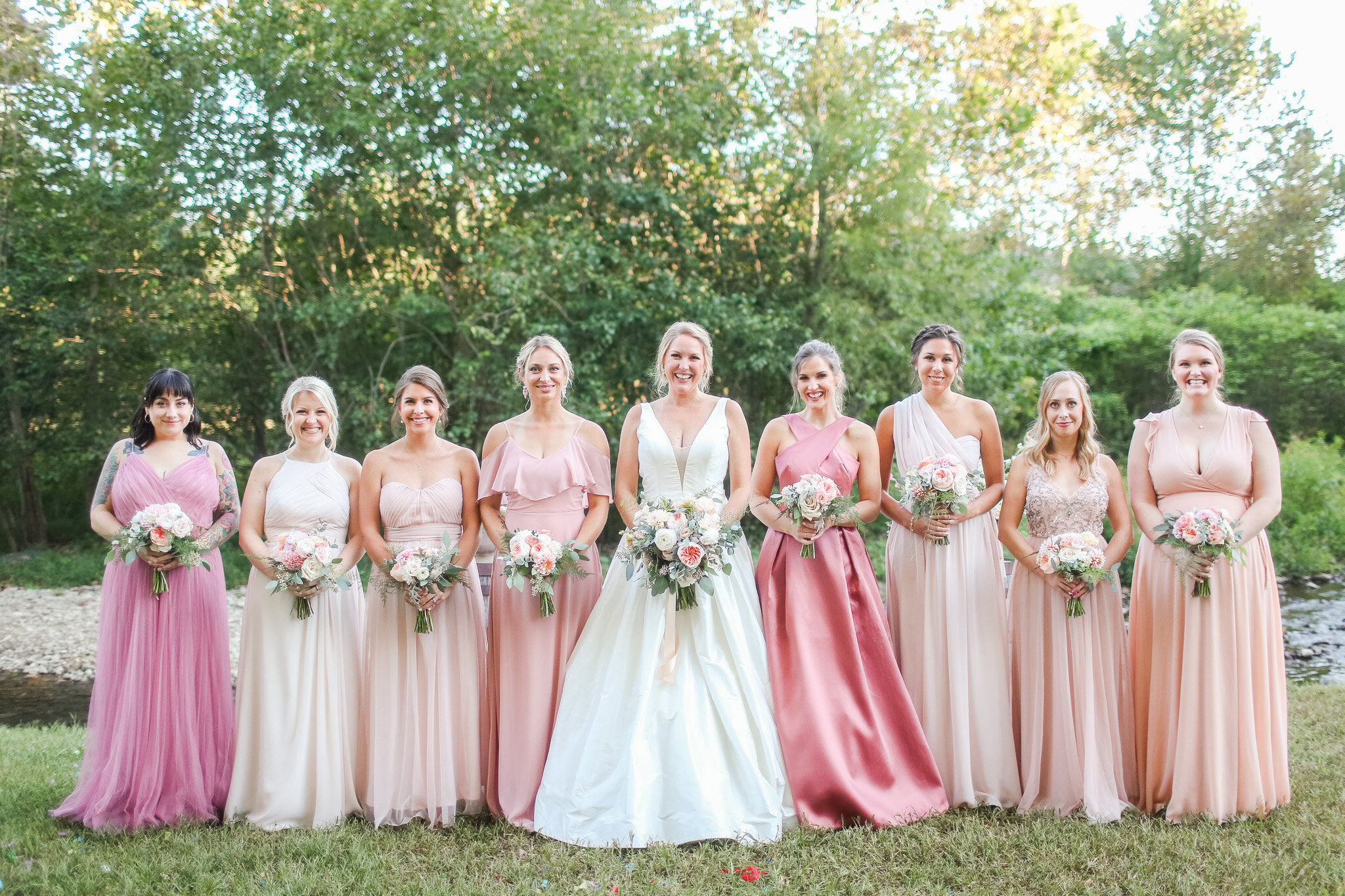 Classy Southern Fall Wedding at Bold Rock Cidery in Afton Virginia || Charlottesville and Lynchburg Wedding Photographer