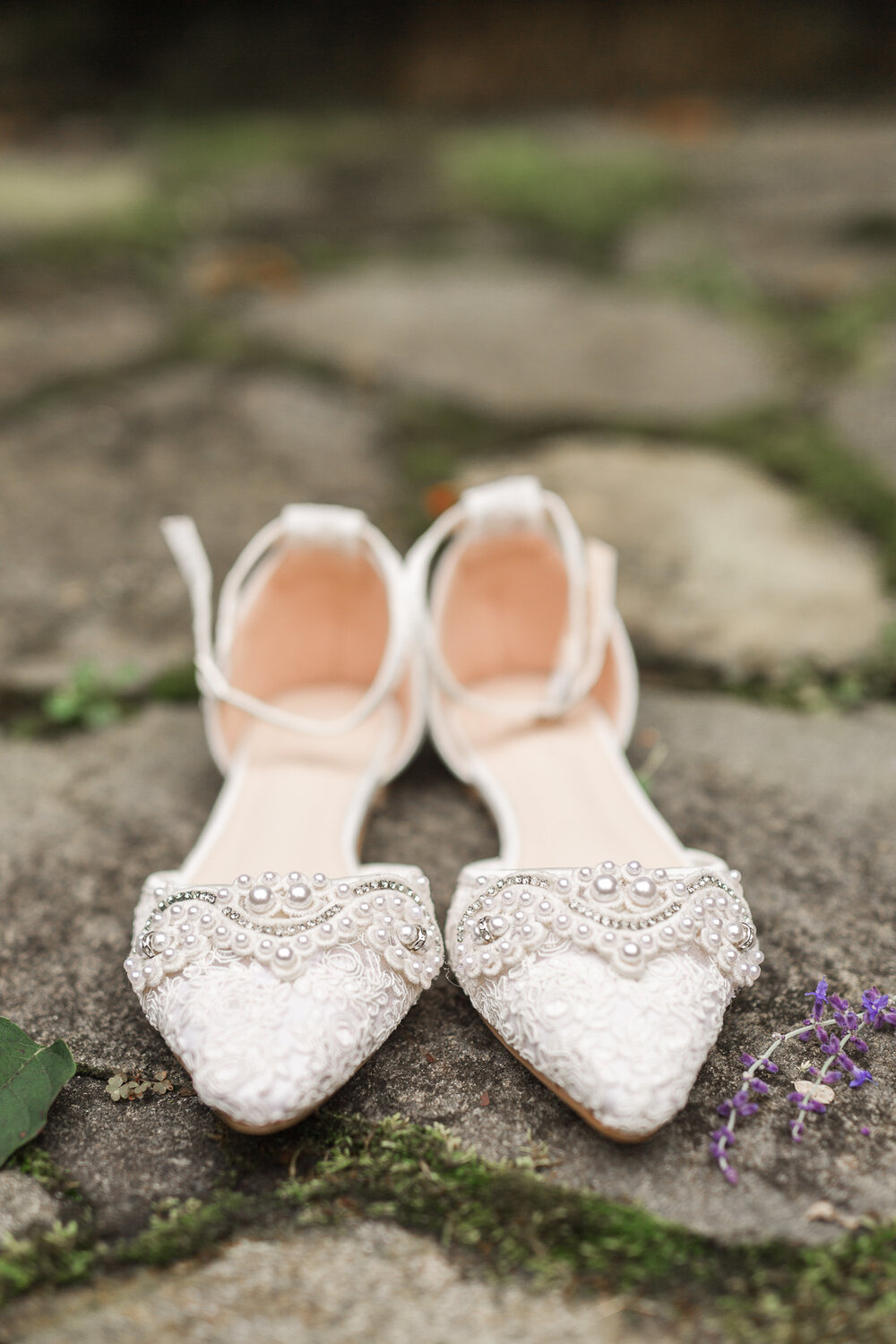 Beautiful Mountain View Fall Wedding at Sundara in Boonesmill, Virginia || Central Virginia Wedding Photographer || Ashley Eiban Photography 