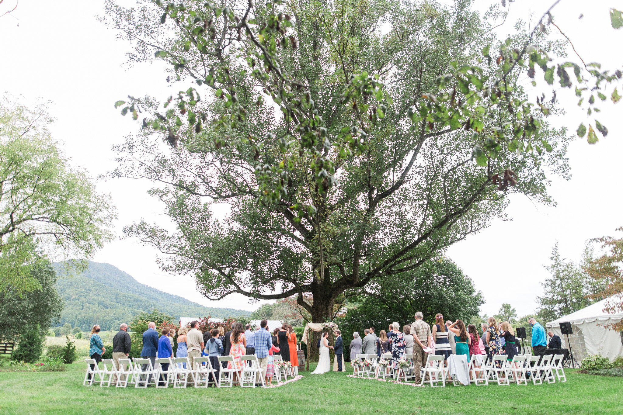 Beautiful Mountain View Fall Wedding at Sundara in Boonesmill, Virginia || Central Virginia Wedding Photographer || Ashley Eiban Photography 