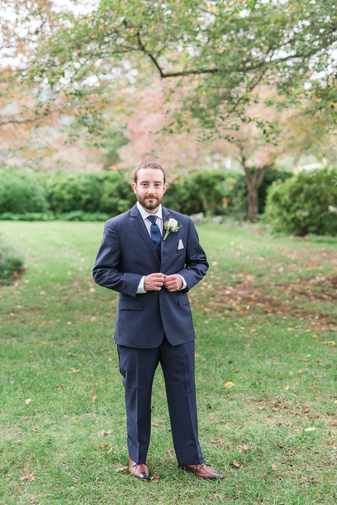 Beautiful Mountain View Fall Wedding at Sundara in Boonesmill, Virginia || Central Virginia Wedding Photographer || Ashley Eiban Photography 