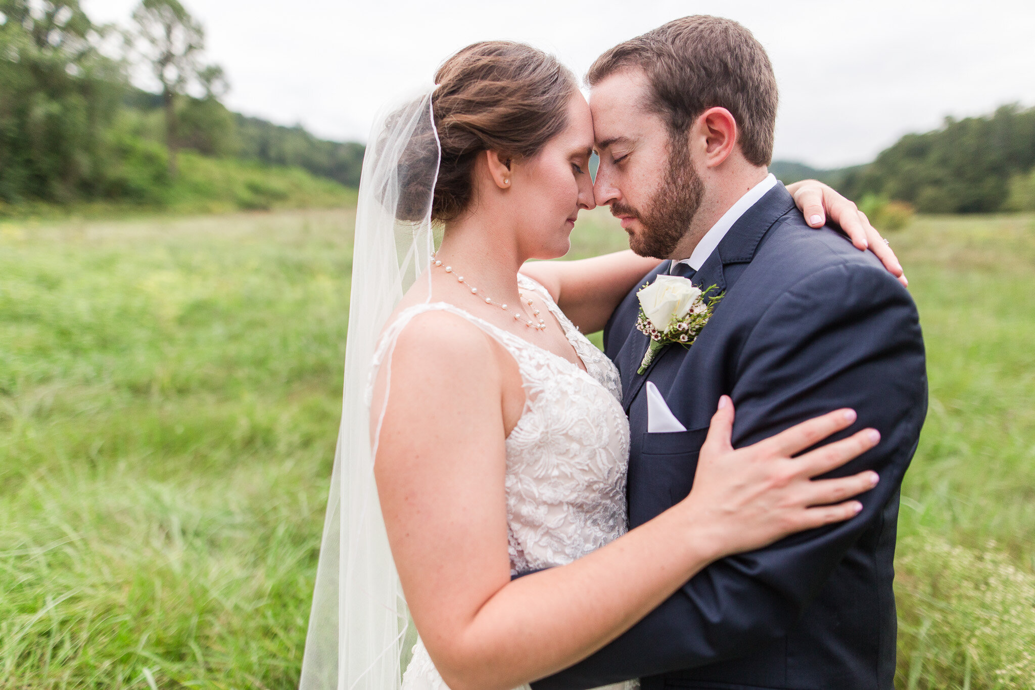 Beautiful Mountain View Fall Wedding at Sundara in Boonesmill, Virginia || Central Virginia Wedding Photographer || Ashley Eiban Photography 