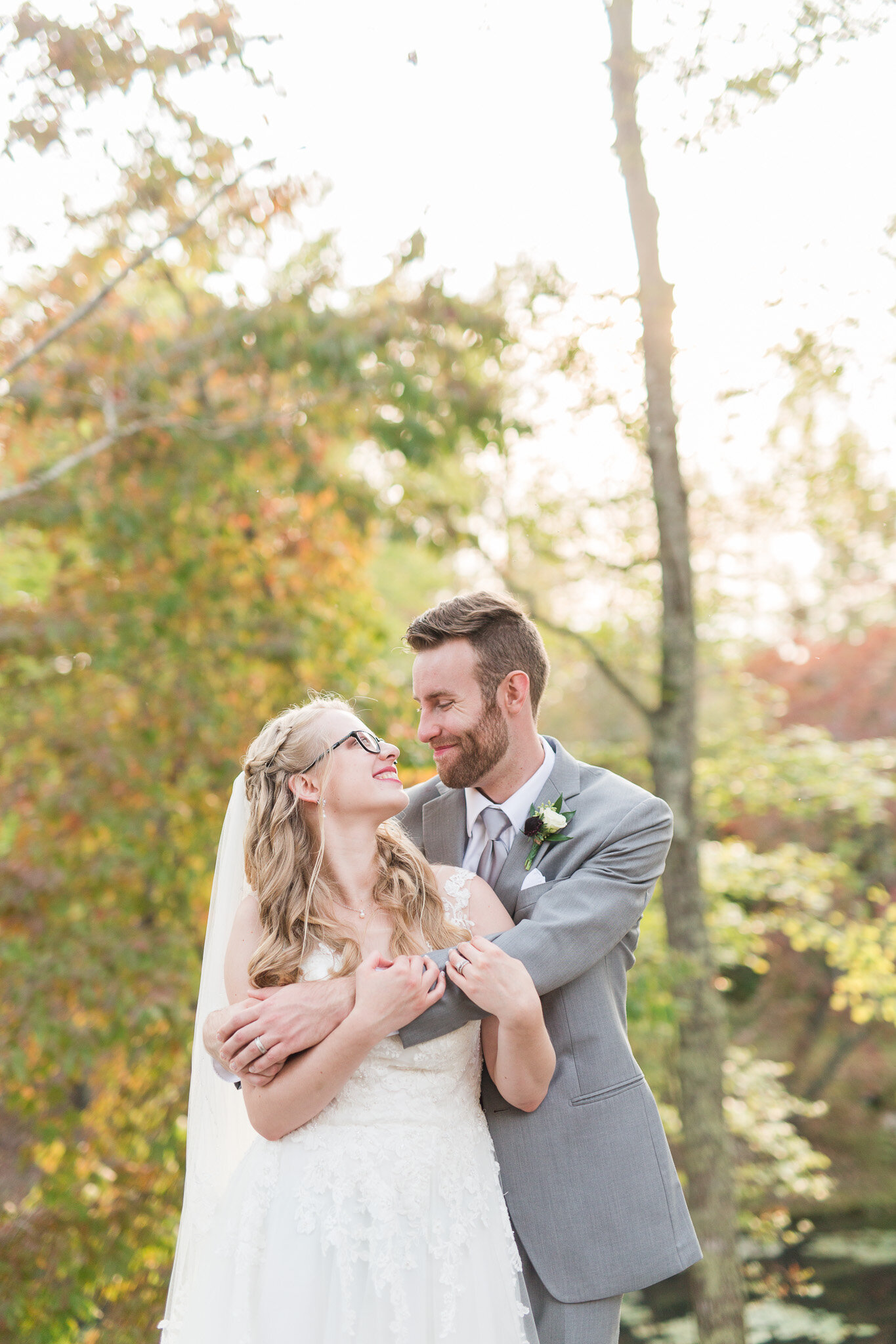 Fall Wedding at Mead Lake Lodge in Rustburg, Virginia || Intimate Wedding in Central Virginia || Ashley Eiban Photography