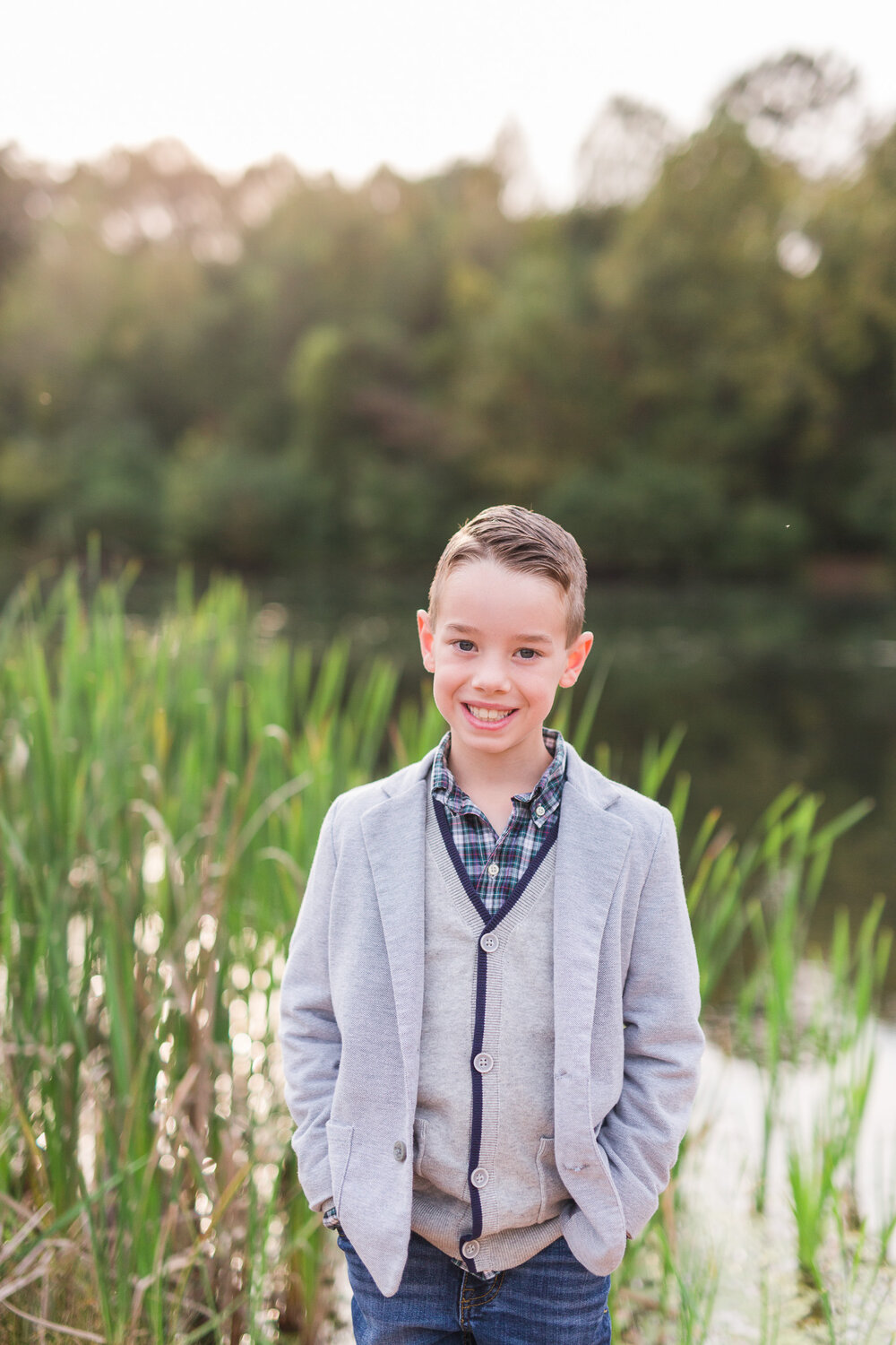 Fall Family Photos in Central Virginia || Lynchurg, Virginia Family Photographer || Ivy Creek Park in Lynchburg || Ashley Eiban Photography 