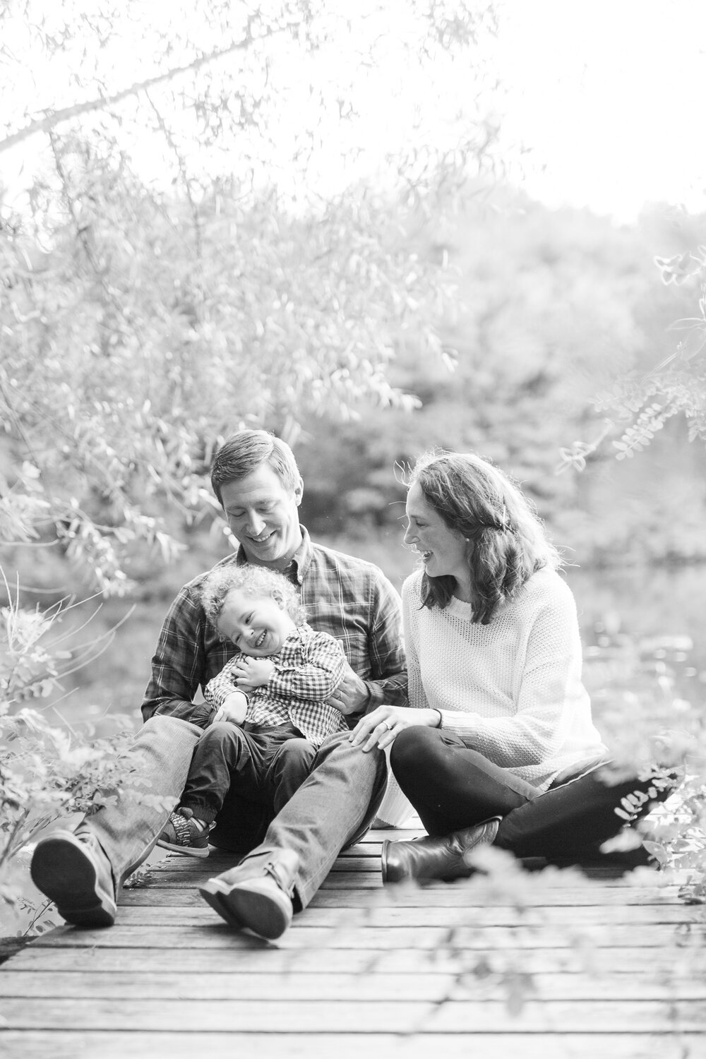 Fall Family Photos in Lynchburg, Virginia || Ashley Eiban Photography 