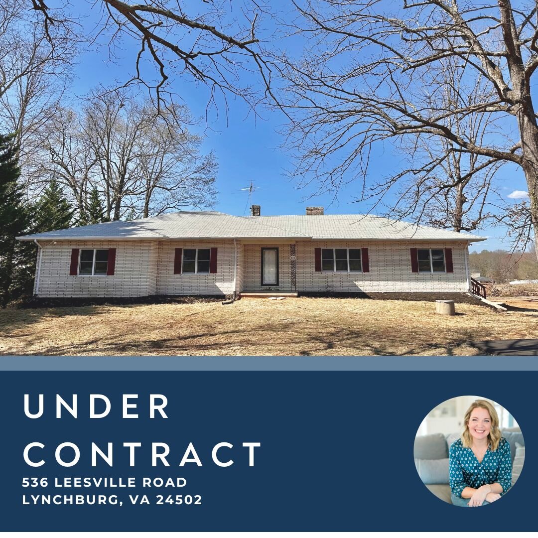 536 Leesville Road in Lynchburg, VA is UNDER CONTRACT! I just love this adorable renovated house and am so excited for the new owners! 

#undercontract #homesforsale #lynchburgrealestate #lynchburgrealtor #lynchburghomes #exp #exprealty #explynchburg