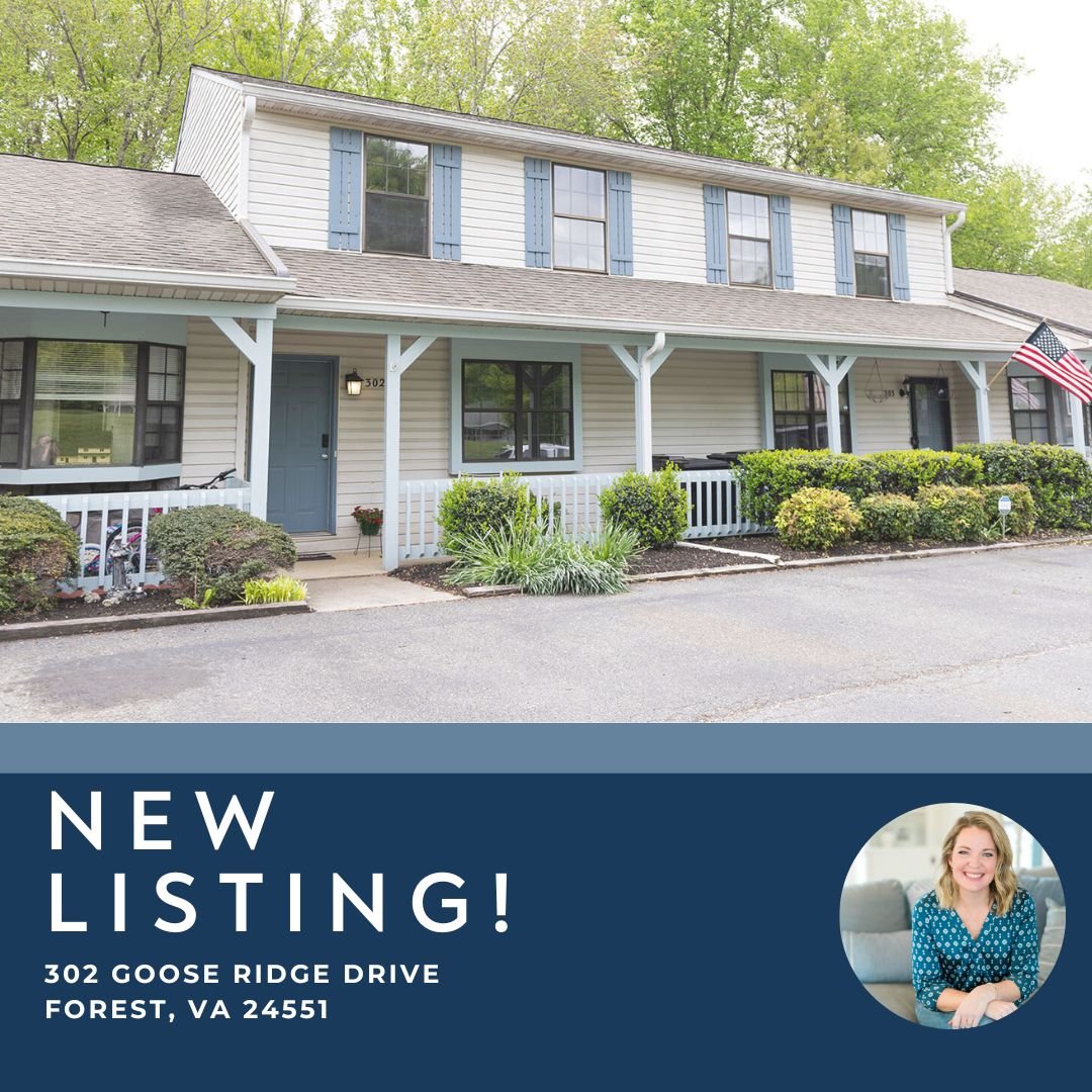 NEW LISTING! 

302 Goose Ridge Drive in Forest, VA 24551
3 Bedrooms | 3.5 Bathrooms | 1,920 sq ft 
Listed at $269,900

Well maintained townhome in Forest, Virginia- quiet neighborhood, with low maintenance for homeowner. Main level has spacious livin