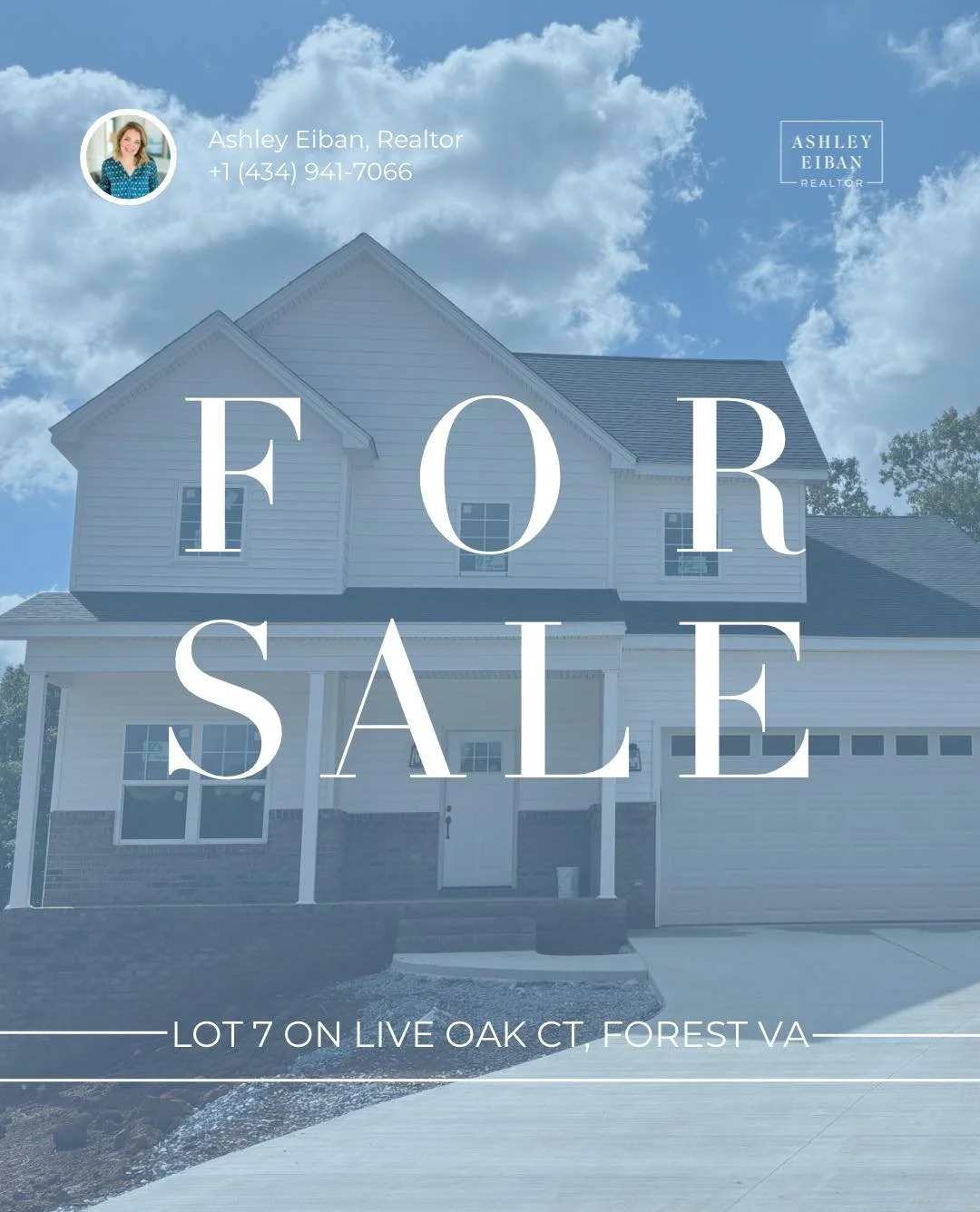 Sleek modern elements mixed with bright, open concept spaces make for the most beautiful home for any family! 🔑🏠

This home features serene mountain views and a bright, open-concept design. The main level offers a spacious living room with an elect