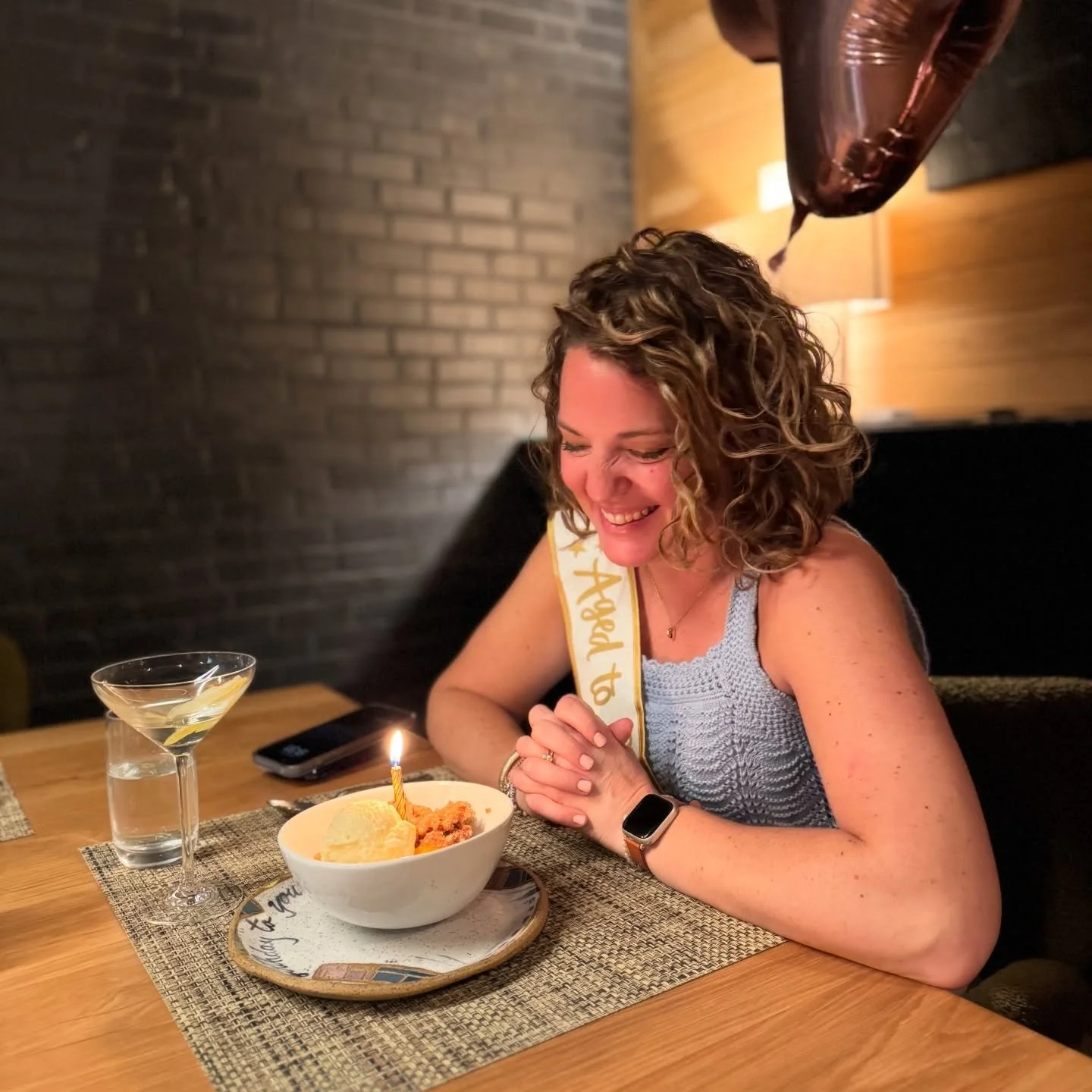 40 🤍

This past year stretched me in ways I didn&rsquo;t expect. It was heavy, humbling, and at times, really hard. There were moments that required letting go, setting boundaries, and learning to sit in uncertainty more than I ever have before.

Bu