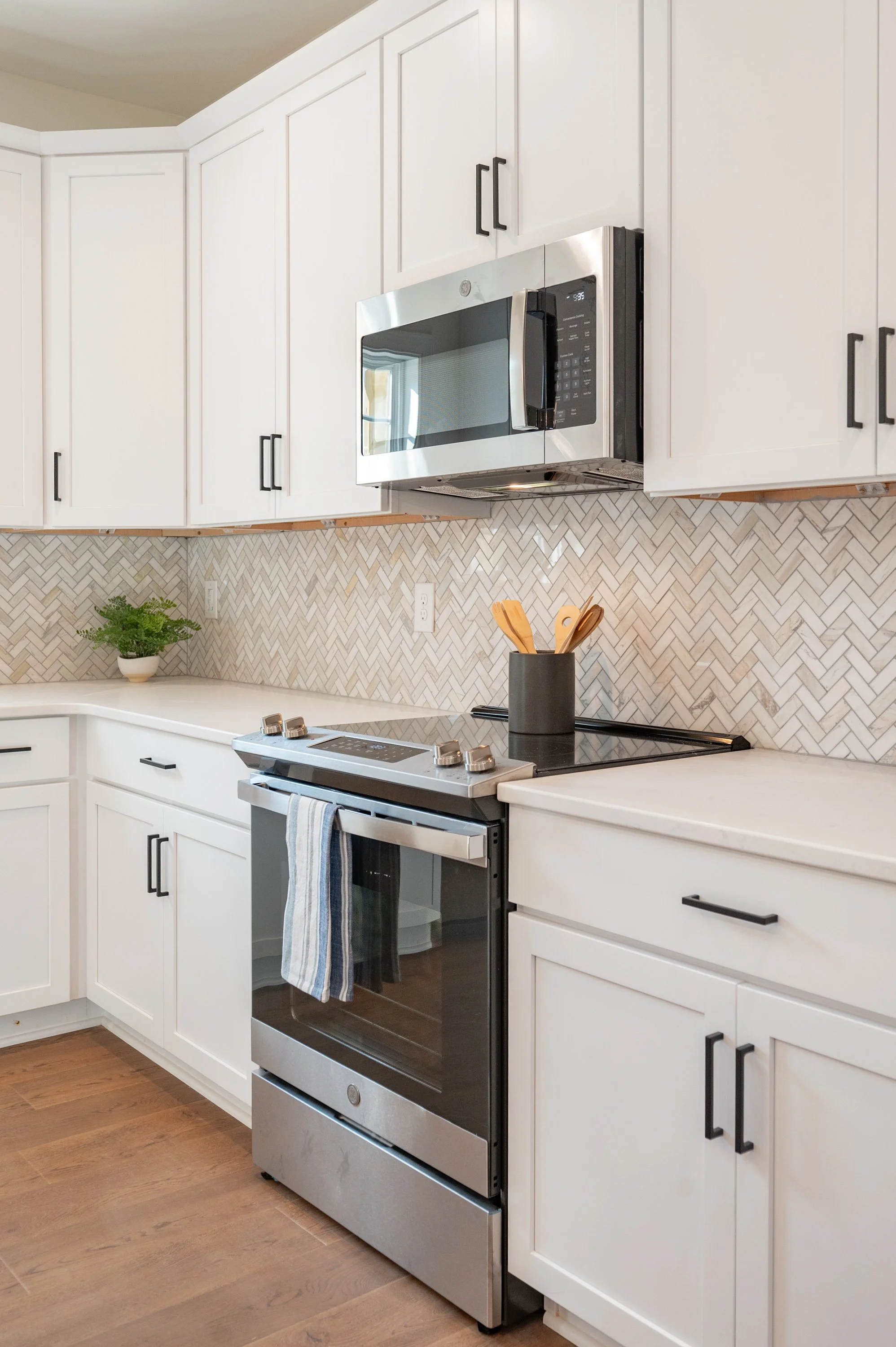 2831-Everett-Rd-Lot-2-Ashley-Eiban-17.jpg