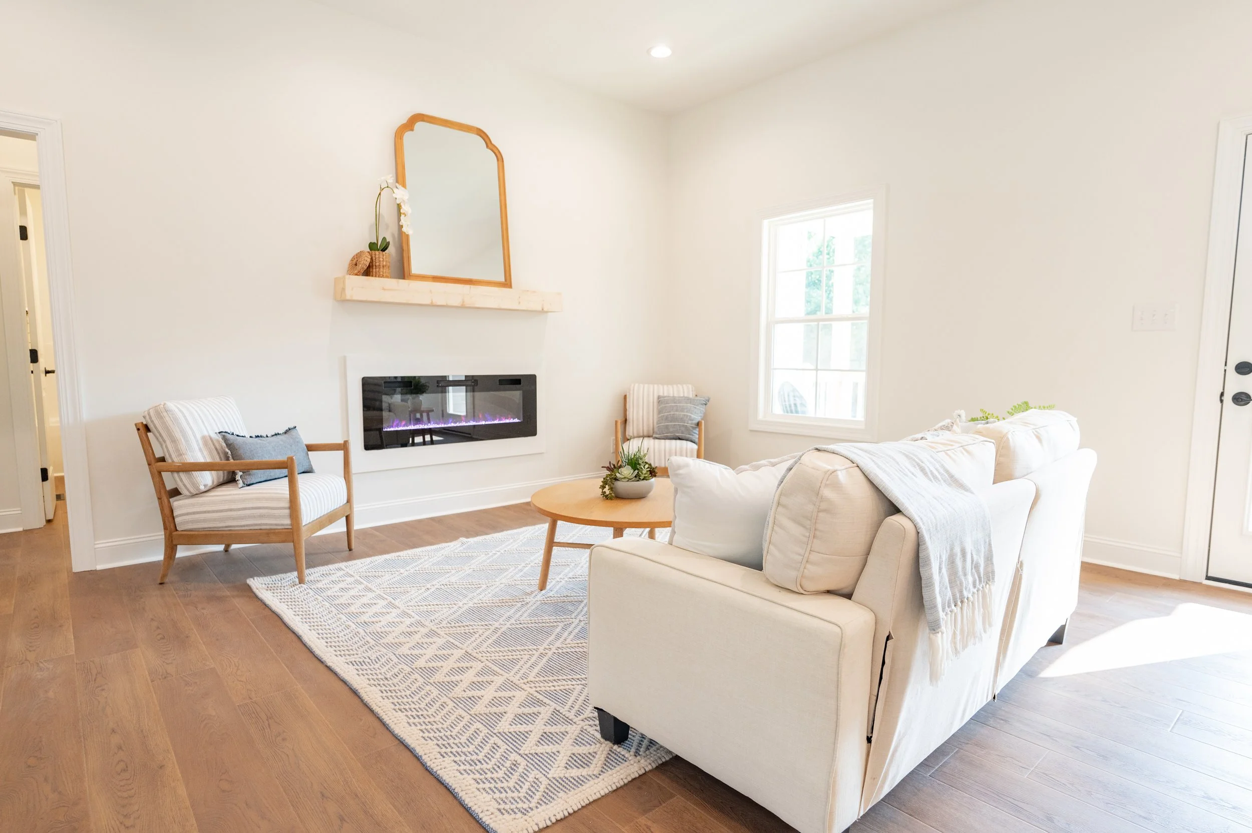 2831-Everett-Rd-Lot-2-Ashley-Eiban-04.jpg