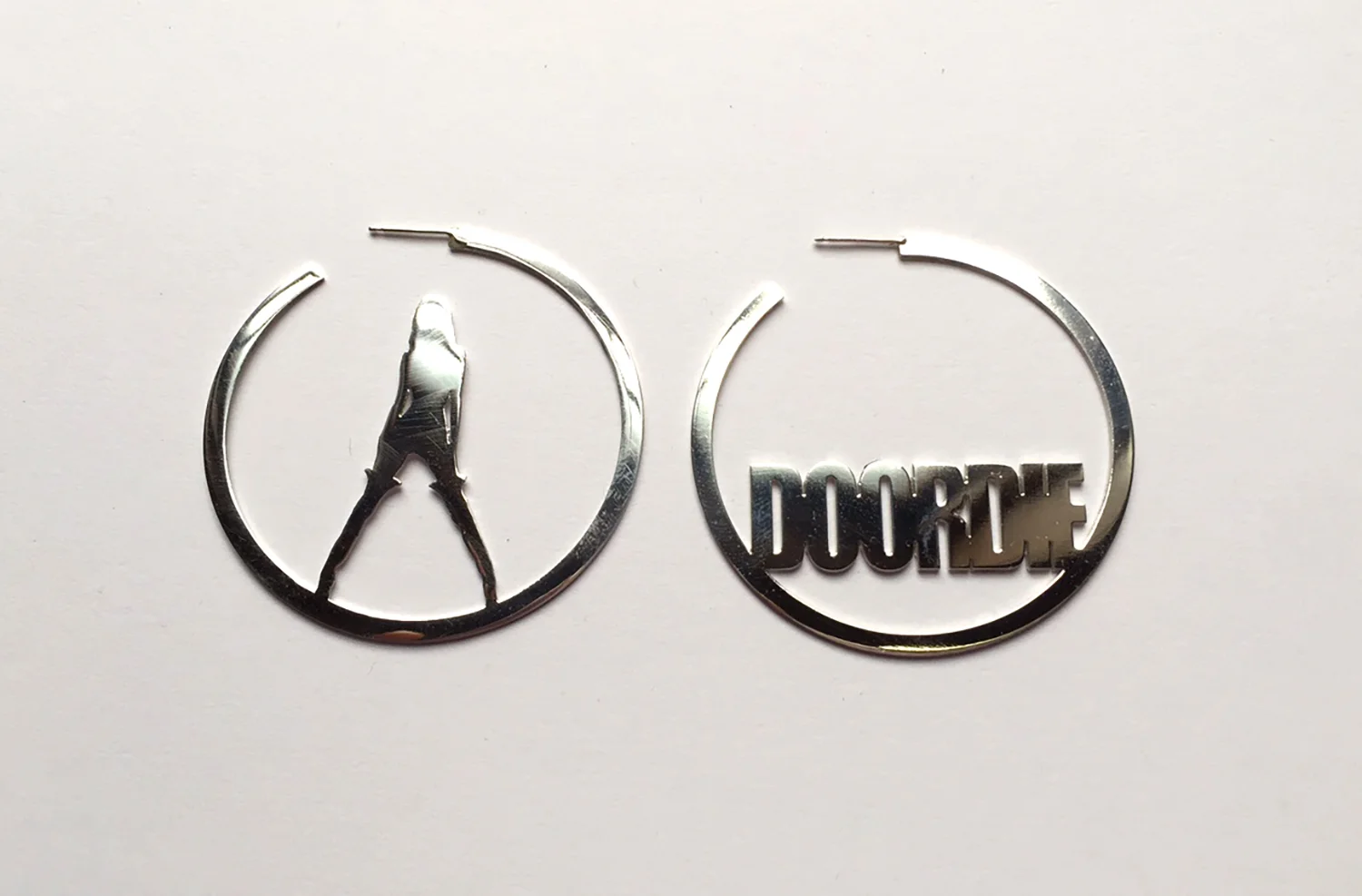 DO OR DIE MOD EARRINGS