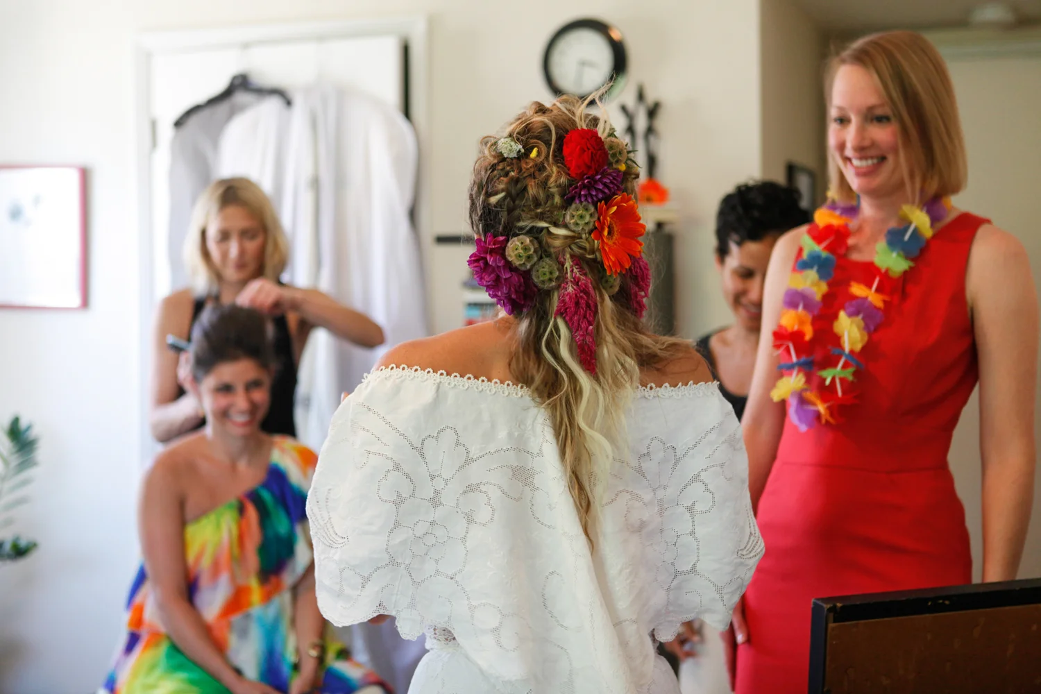 HannahJamesWedding_GettingReady_102.jpg