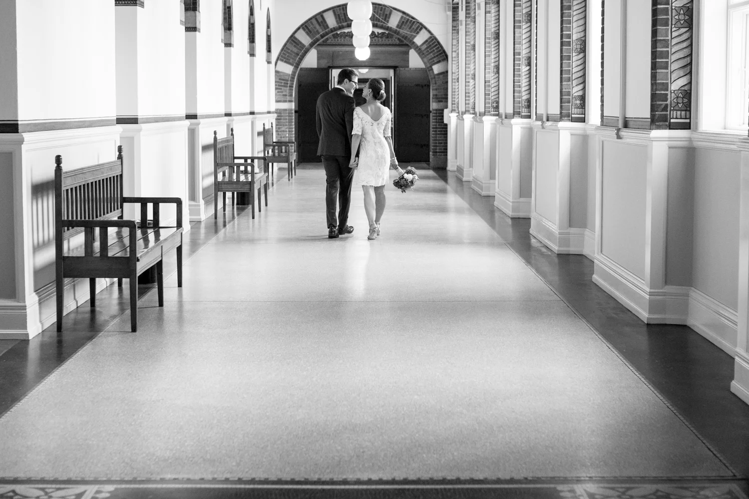 Rachael&Harrison_CityHall_083.jpg