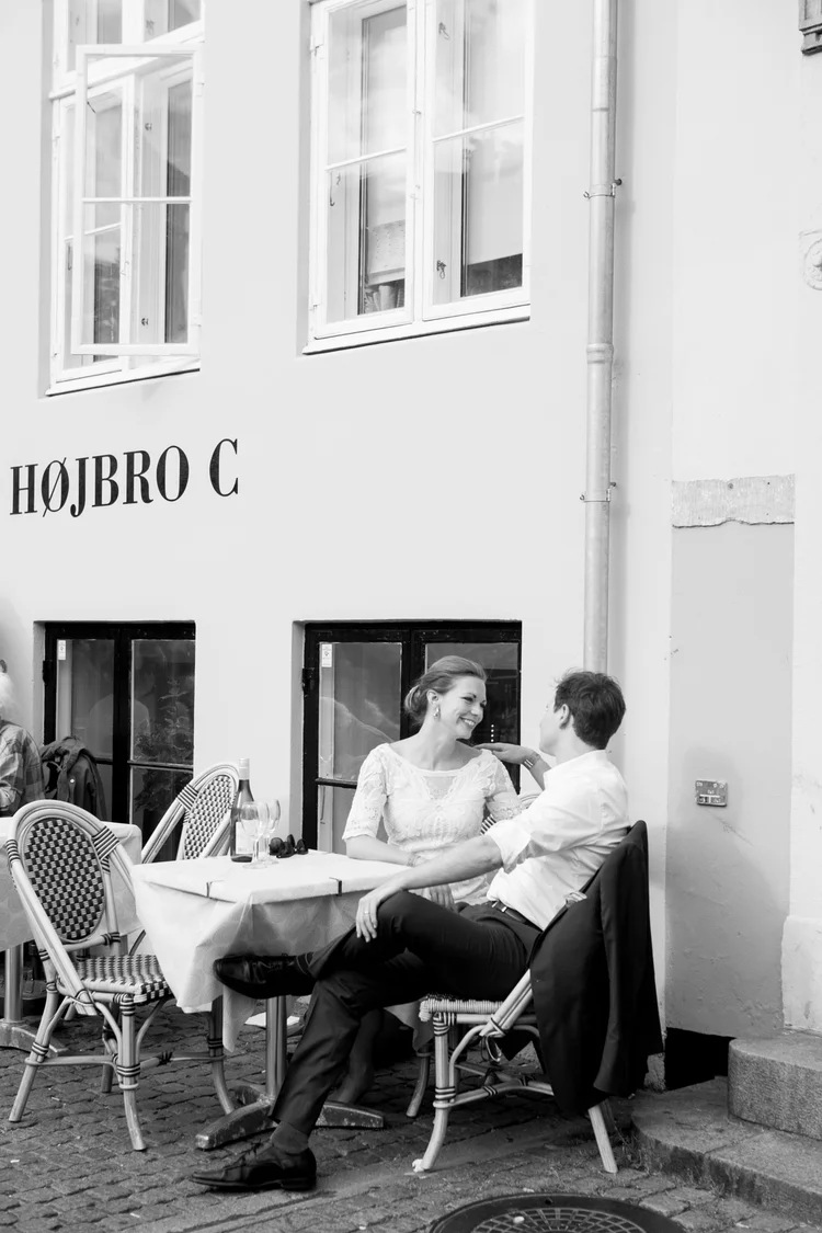 Rachael&Harrison_Walkabout_061.jpg