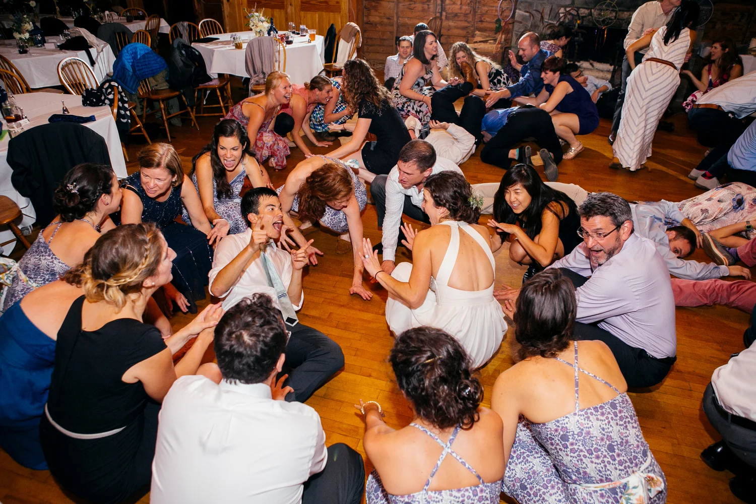 EricaChrisWedding_Dancing_240.jpg