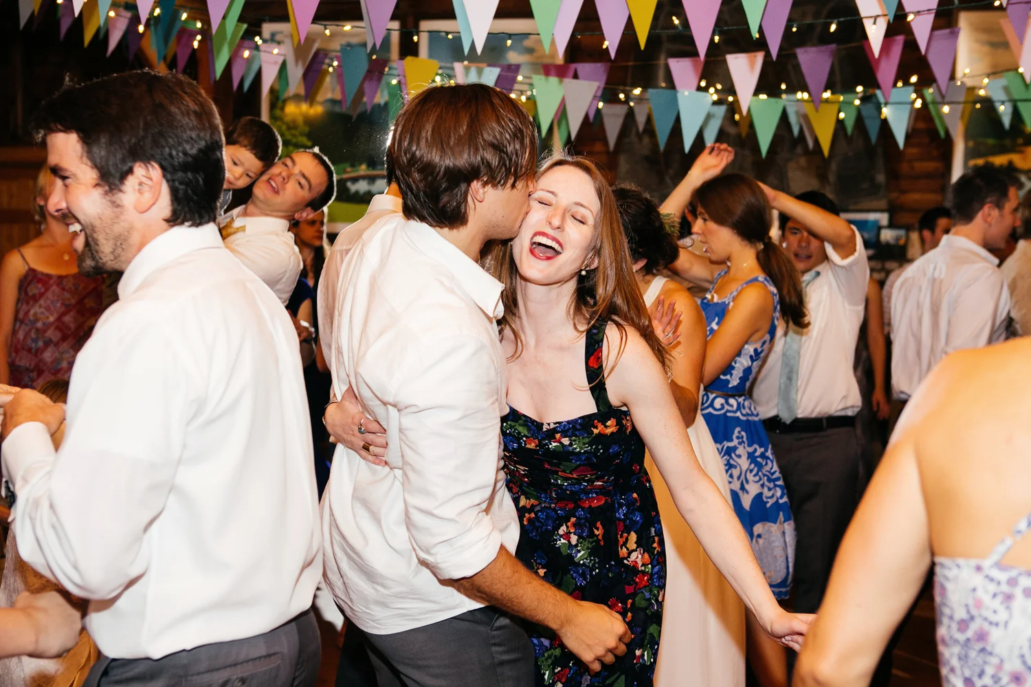 EricaChrisWedding_Dancing_215.jpg