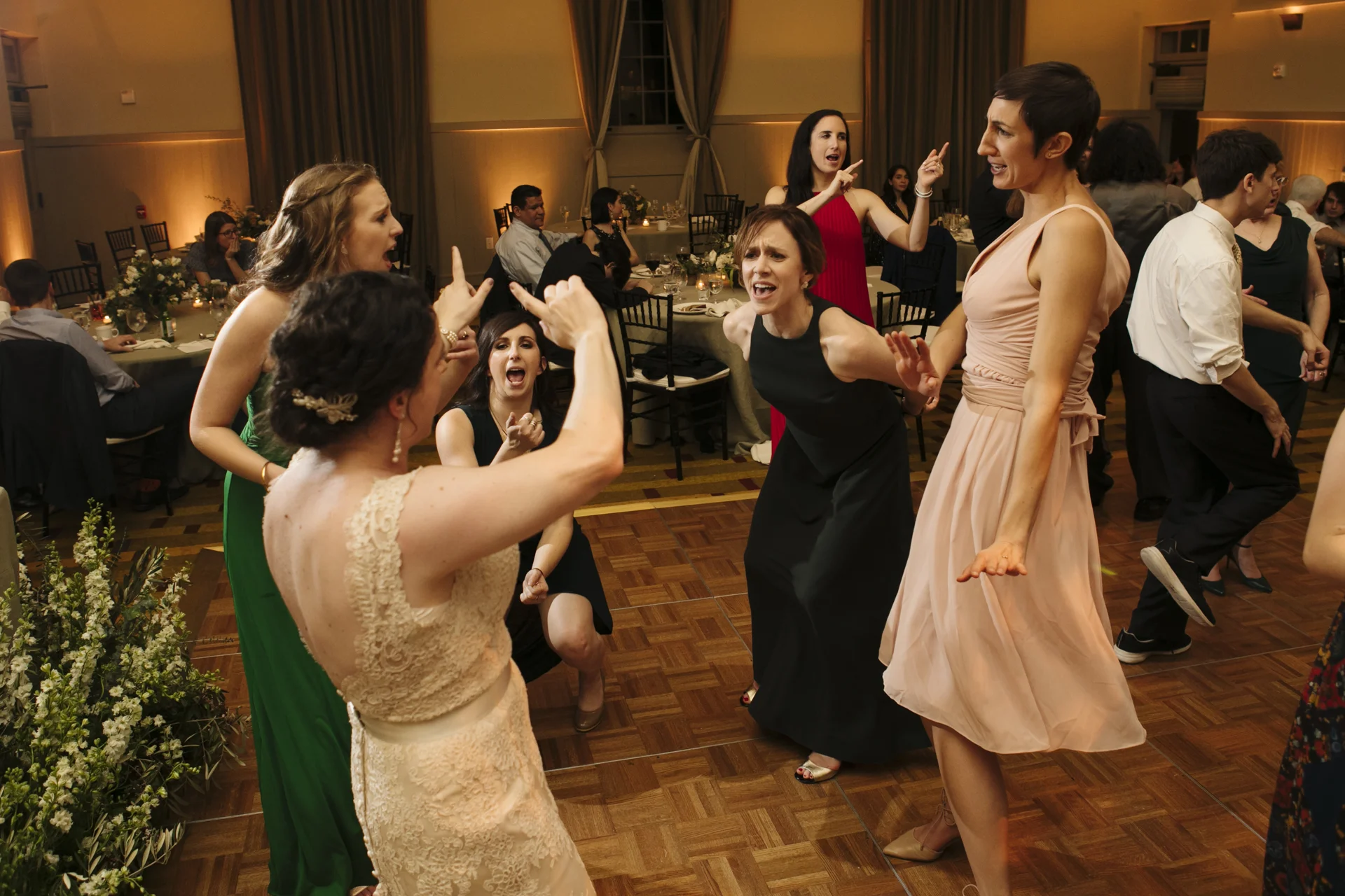 Brodgesell_AmandaMikeWedding_Preview_JB_9890.jpg
