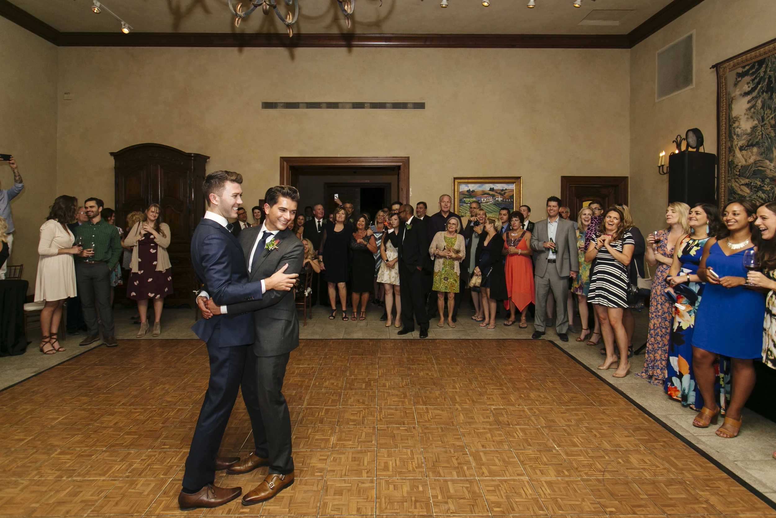 EricMattWedding_Dancing_019.jpg