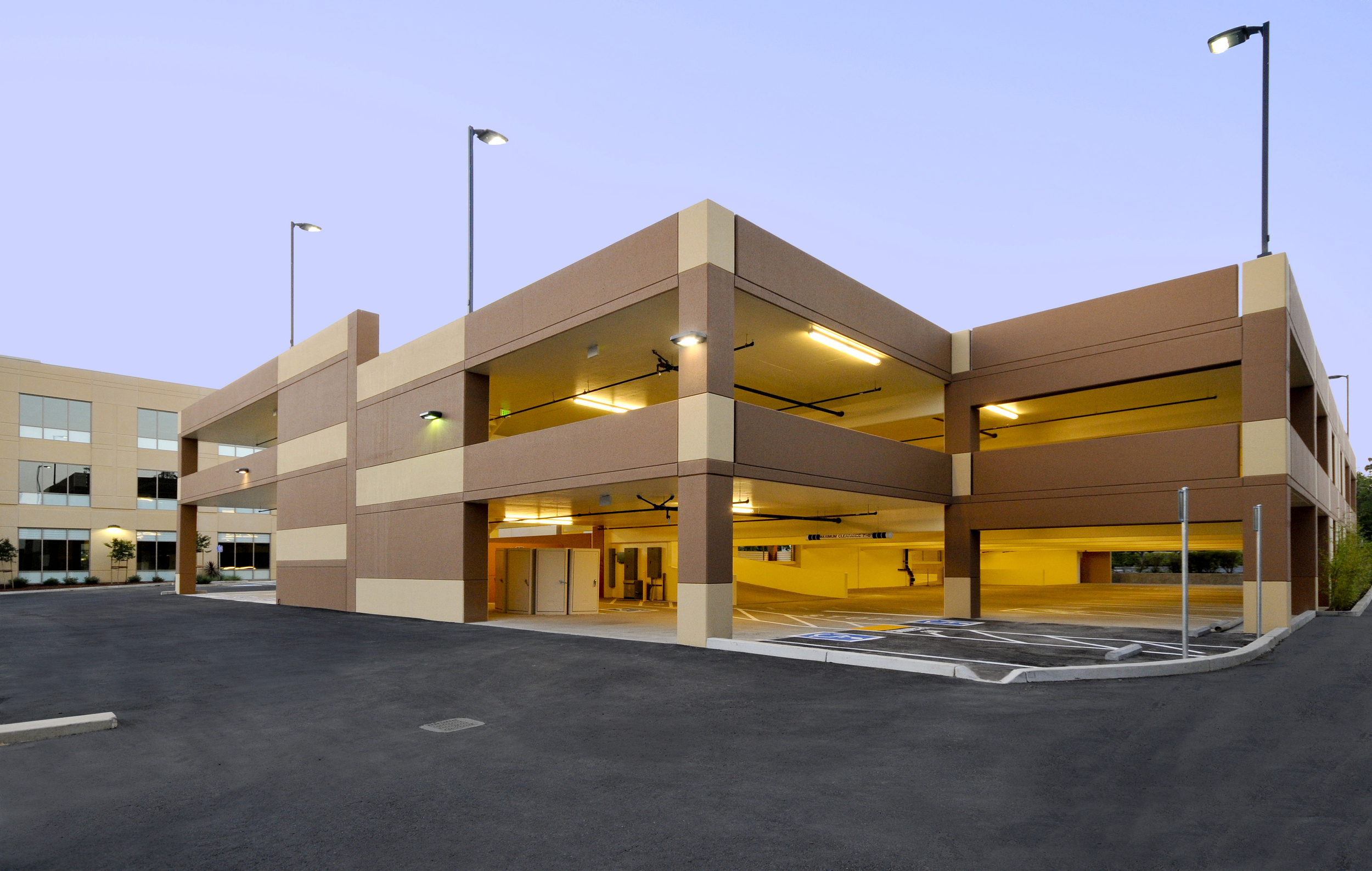 De Anza Side_Parking Garage  _3.jpg