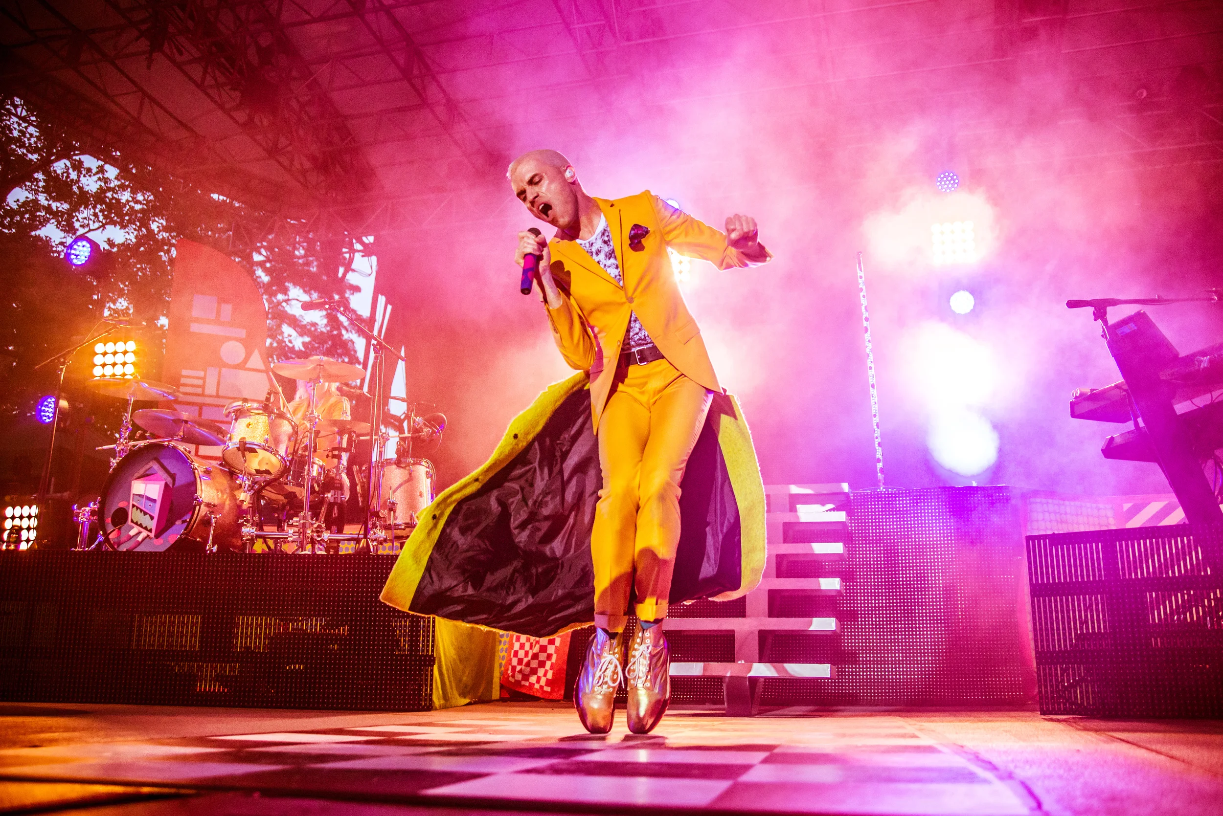 Neon Trees