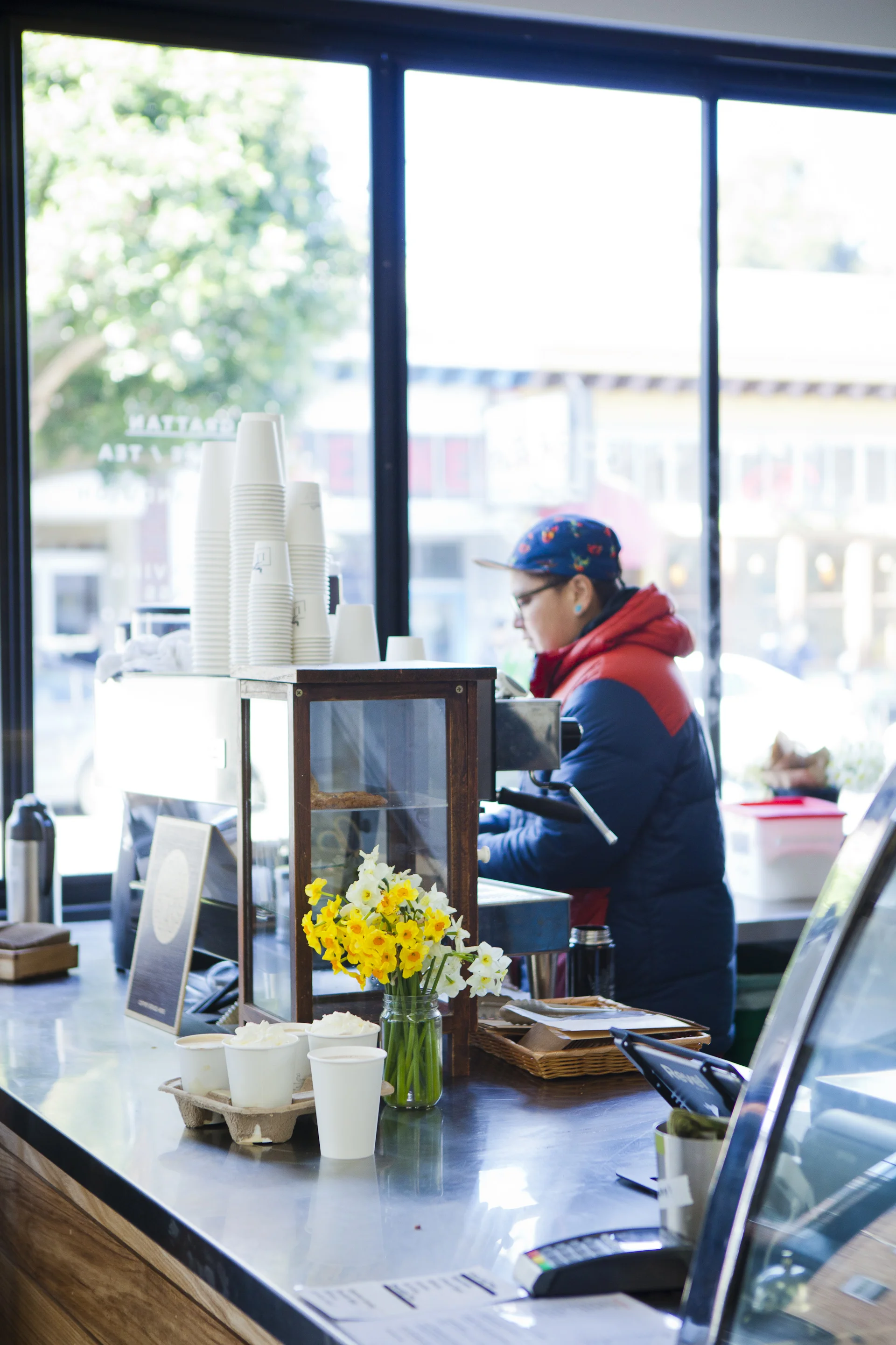 LukesLocal_ColeSt_012817-154.jpg