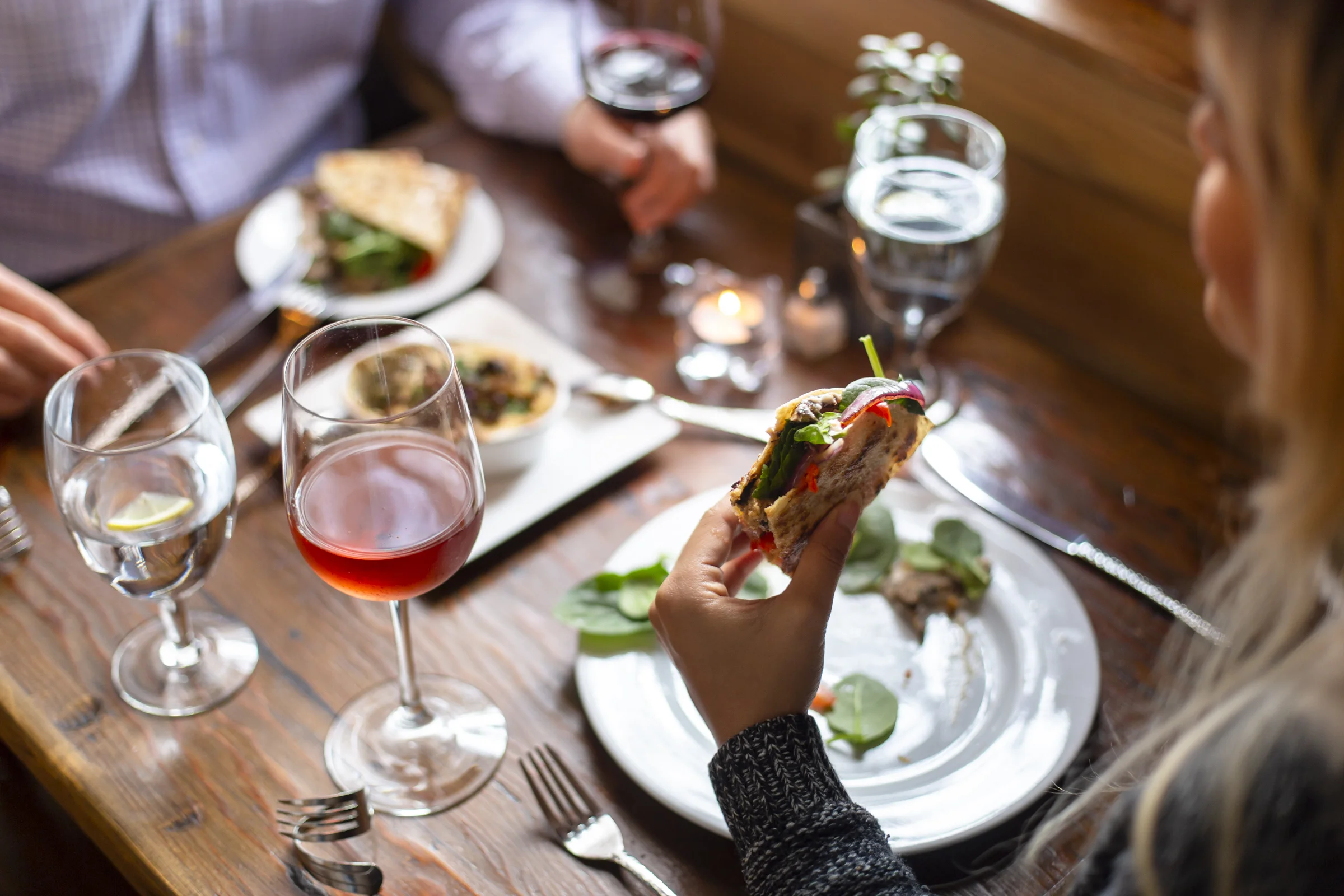 SanctuaryBistro-wines-010919_133.jpg
