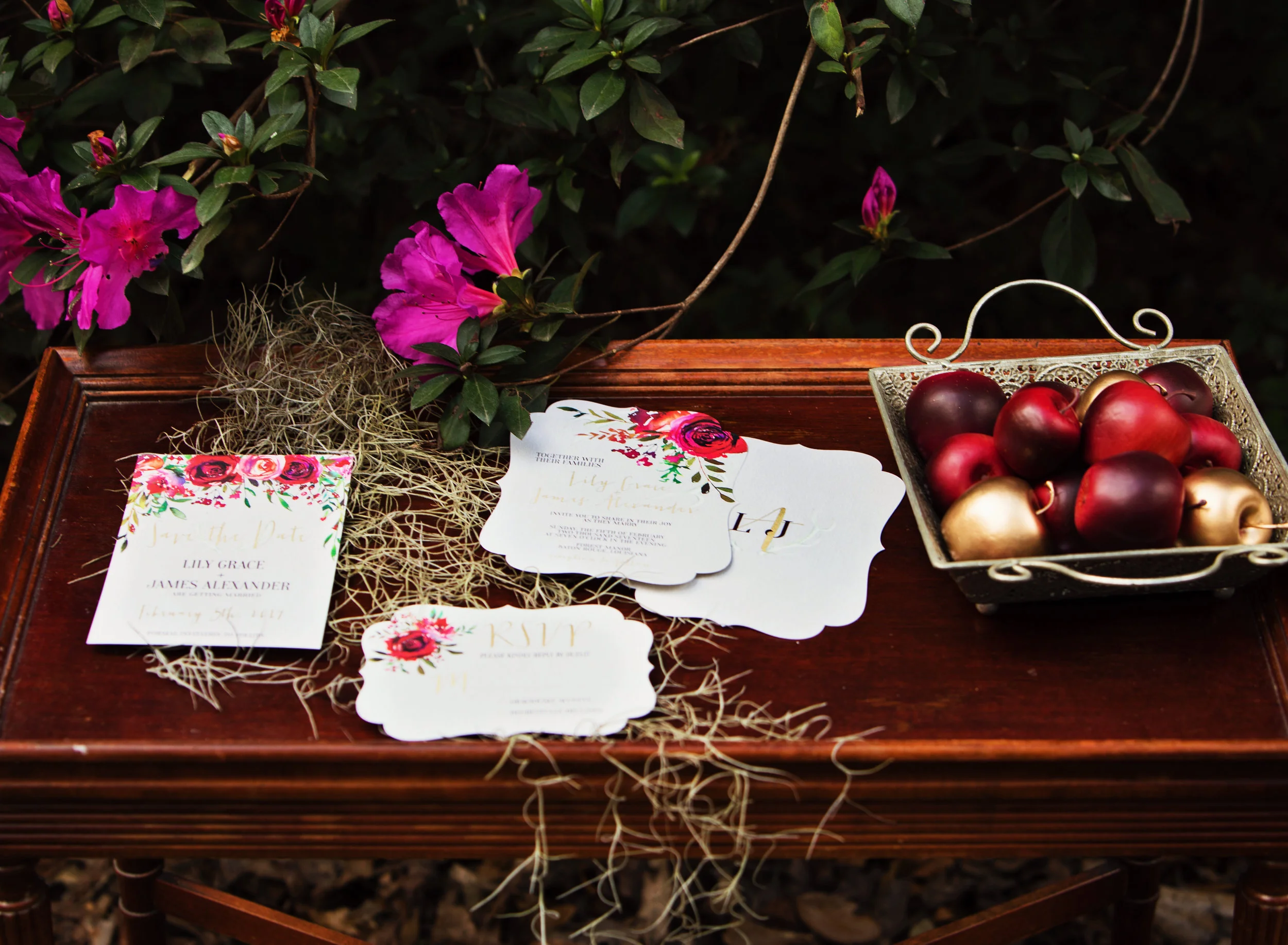 Photography: Daylight Fading Photography Concept & Design: Southern Celebrations Magazine Dress: David Tutera For Mon Cheri at Shea Couture Bridal Hair & Makeup: Kiss & Makeup Full Service Studio Floral: The Floral Cottage Florist Cake Designer: Fairy Dust Cakes Rentals: Antiques at the Crossroads Invitations: Invitobella, LLC Styling Assistance: Poppy Lane Events, LLC
