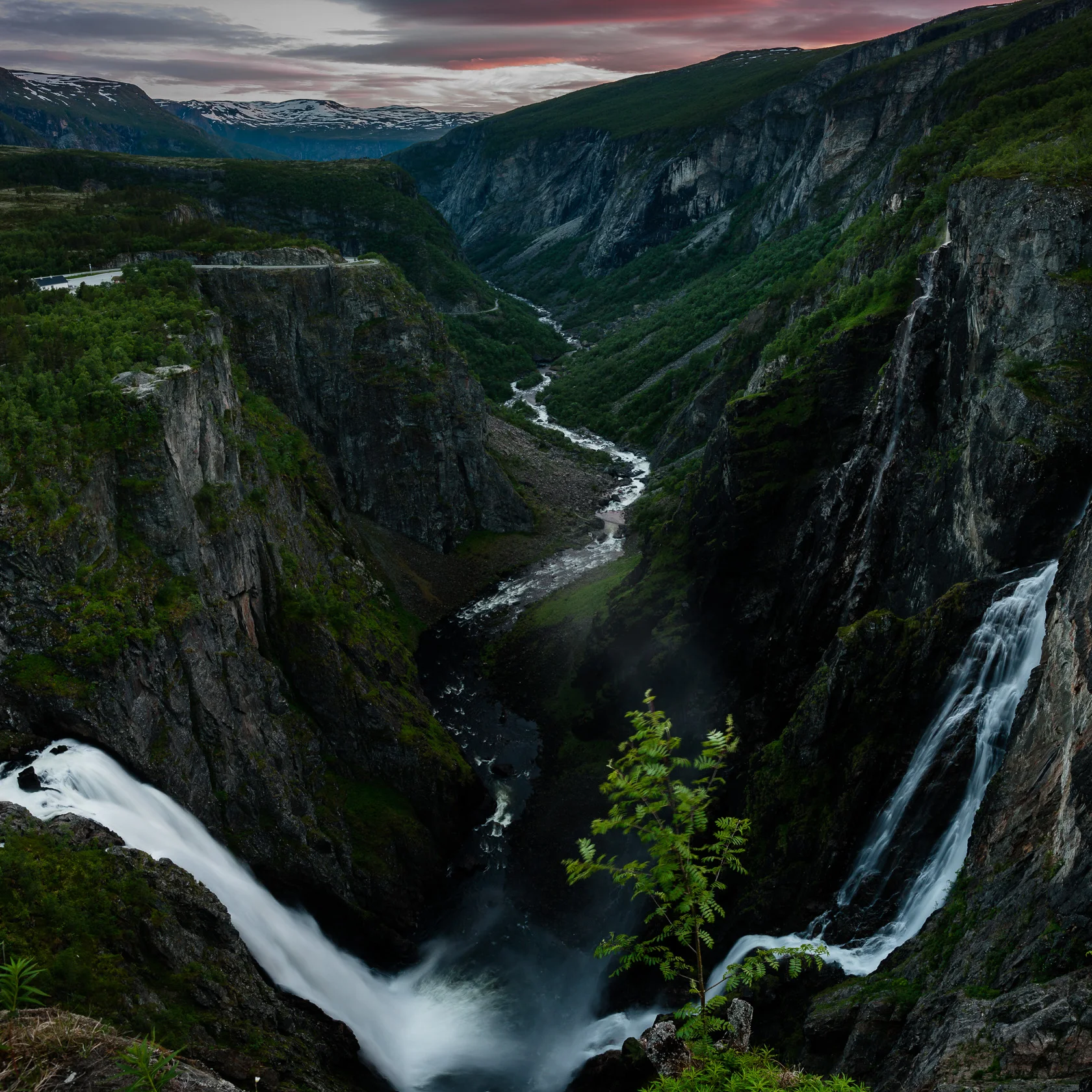 voeringsfossen.jpg