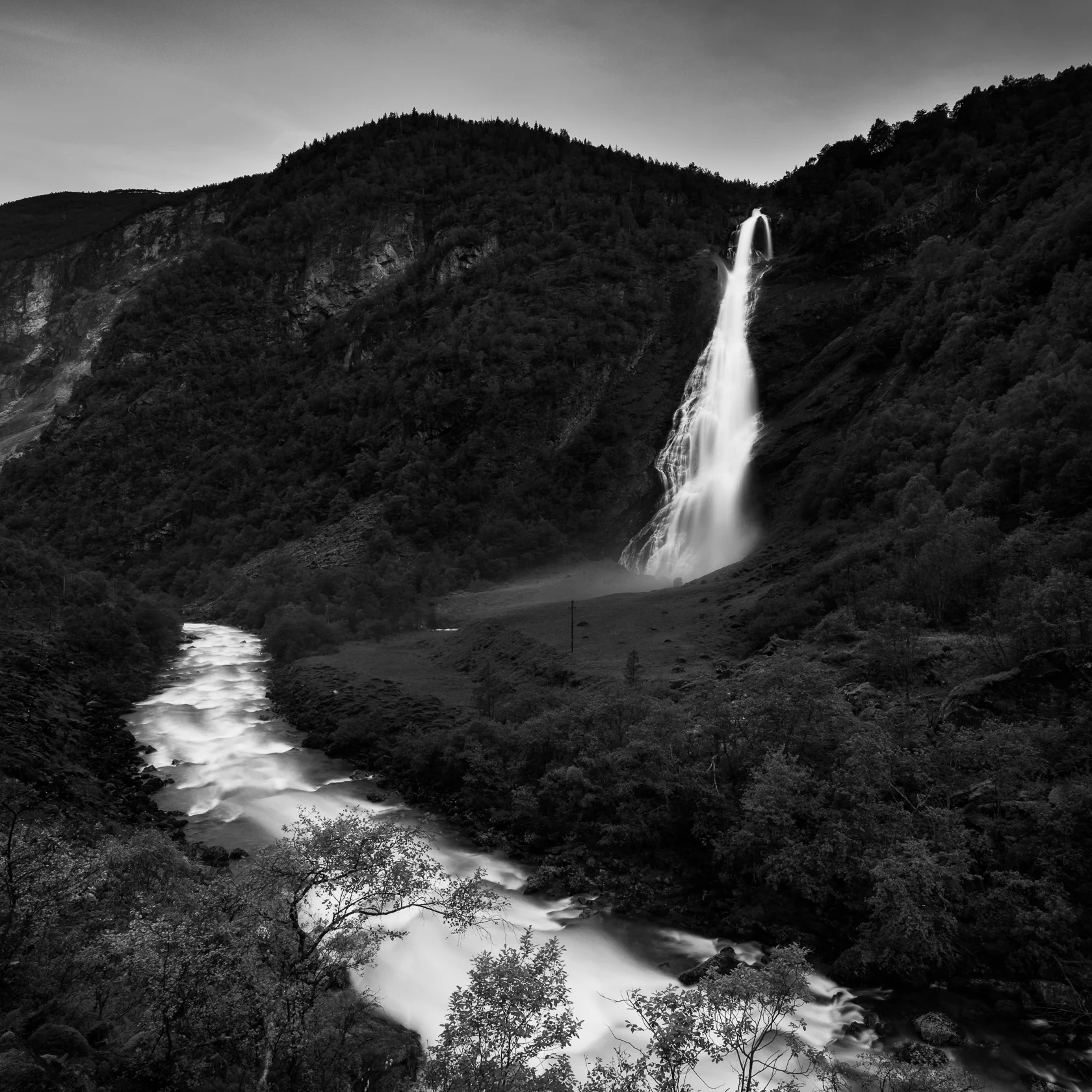   Avdalsfossen 175 meters drop | Utladalen, Norway 2017  