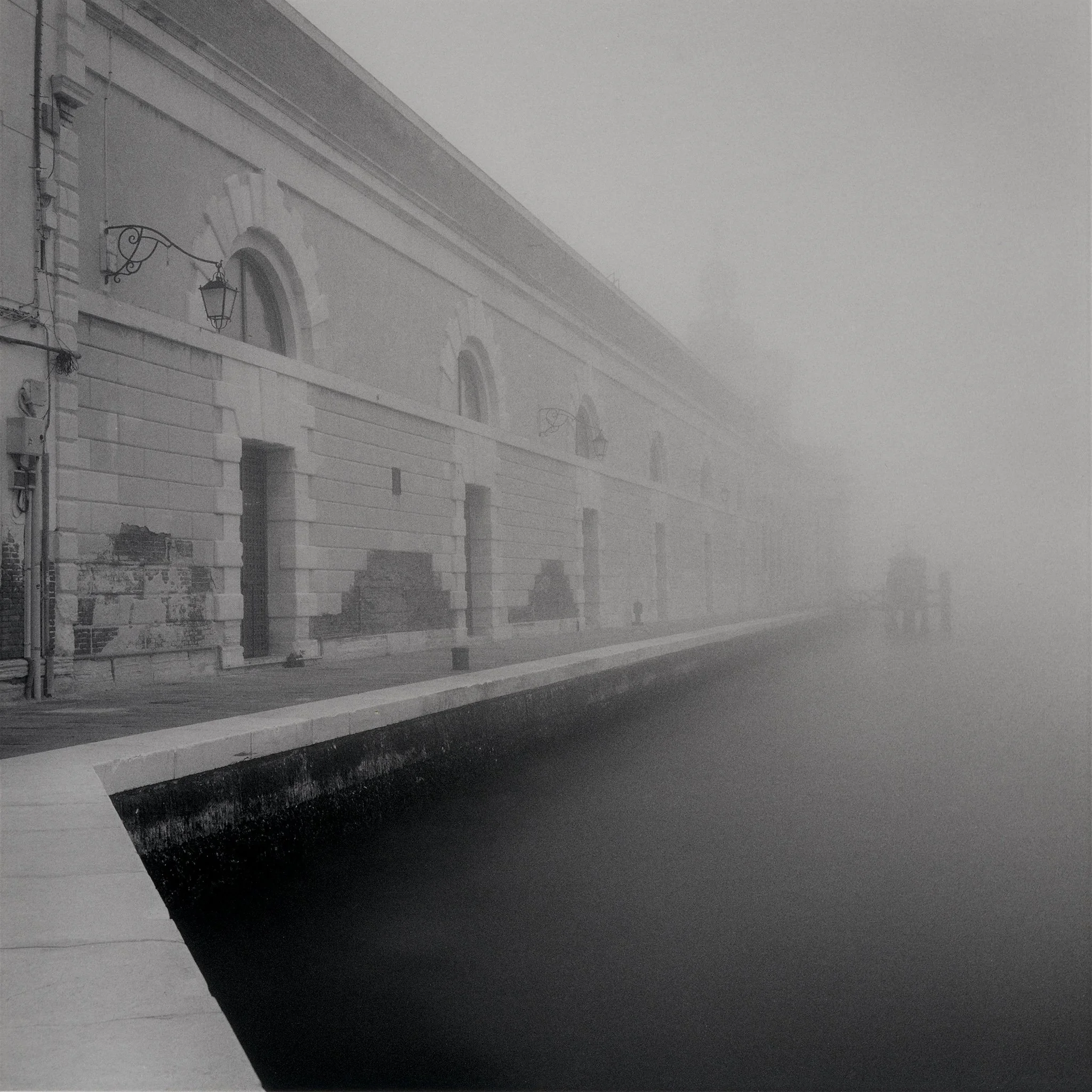 Tåke langs Fondamenta Zattere 3-SL66-150mm-Trix 17x17cm.jpg