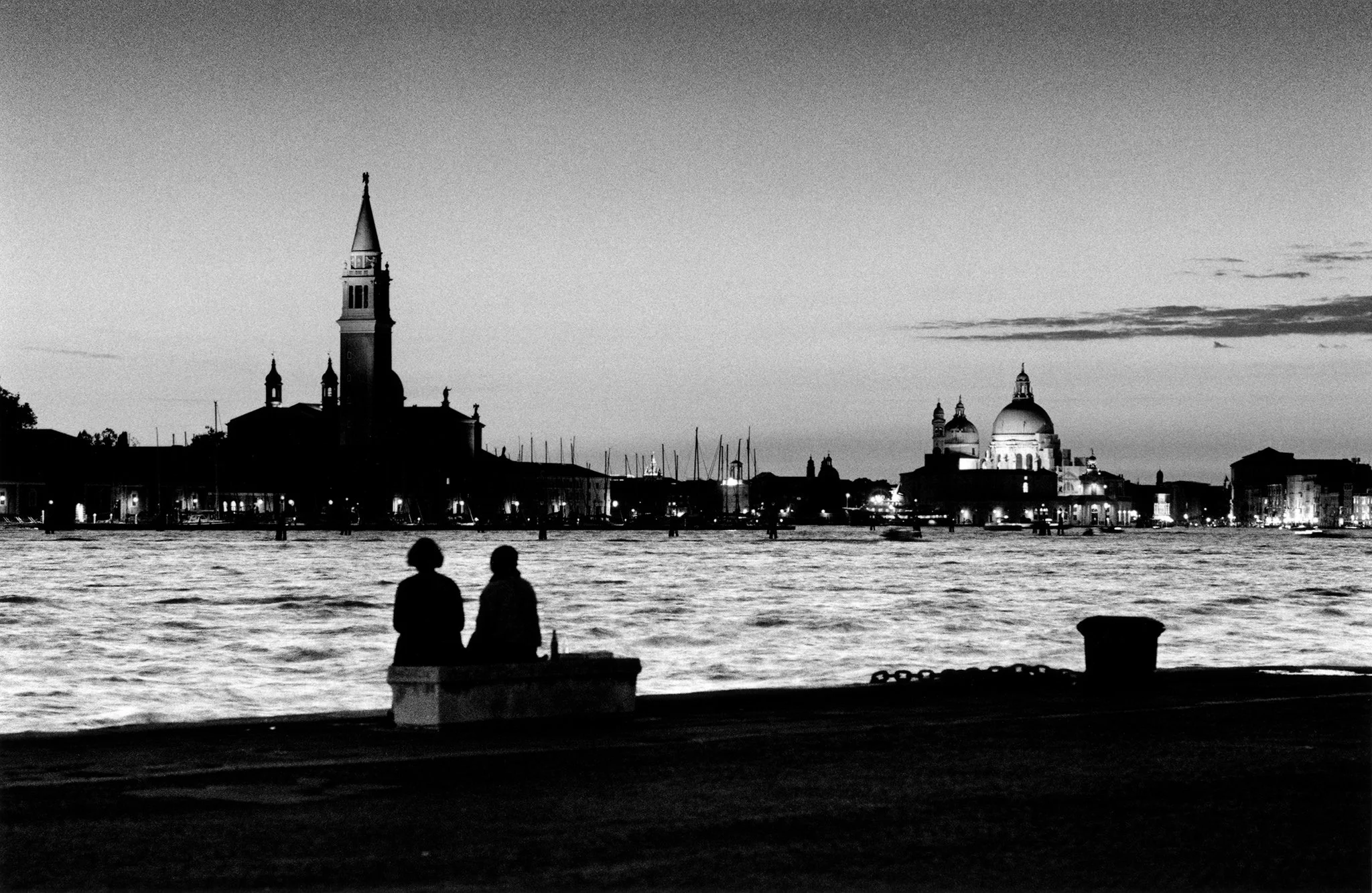 Utsikt over St Markusbassenget-Xpan-90mm-HP5-Ilford FB crop.jpg