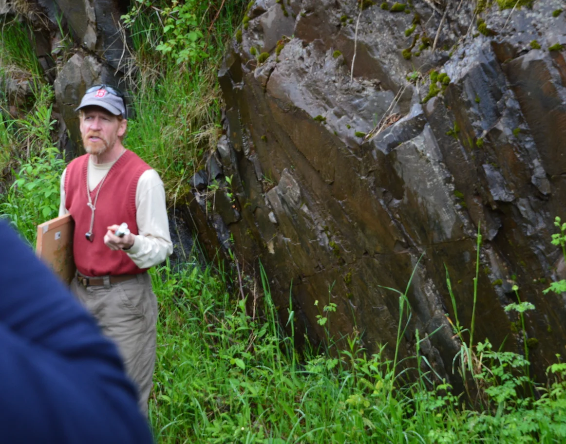 Northland College Geology Professor Tom Fitz tells Leaguers about the geology of the Penokee Hills.