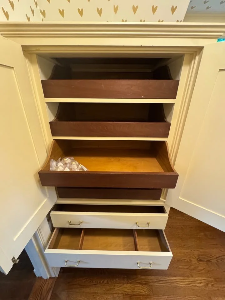 Reclaimed Dressing Room Cabinets B333 c.jpg