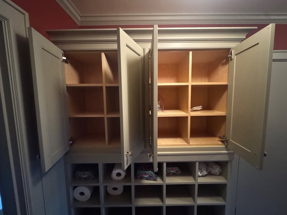 Cubby Cabinet B333 c.jpg