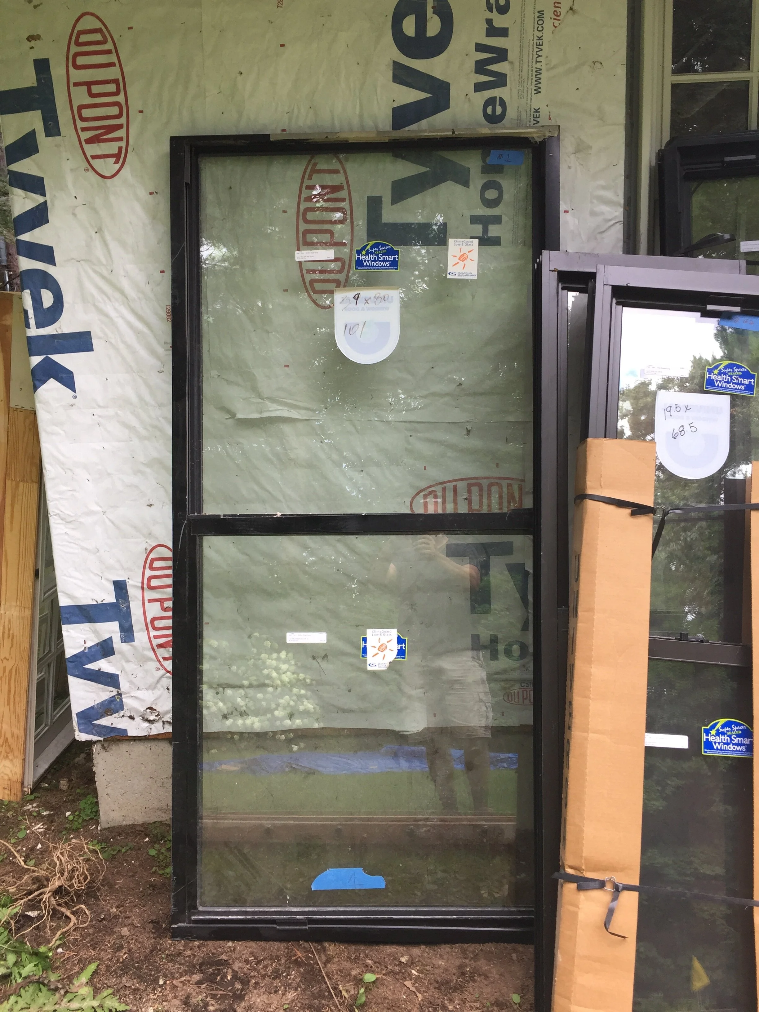 Health Smart Double Hung- Metal Z999