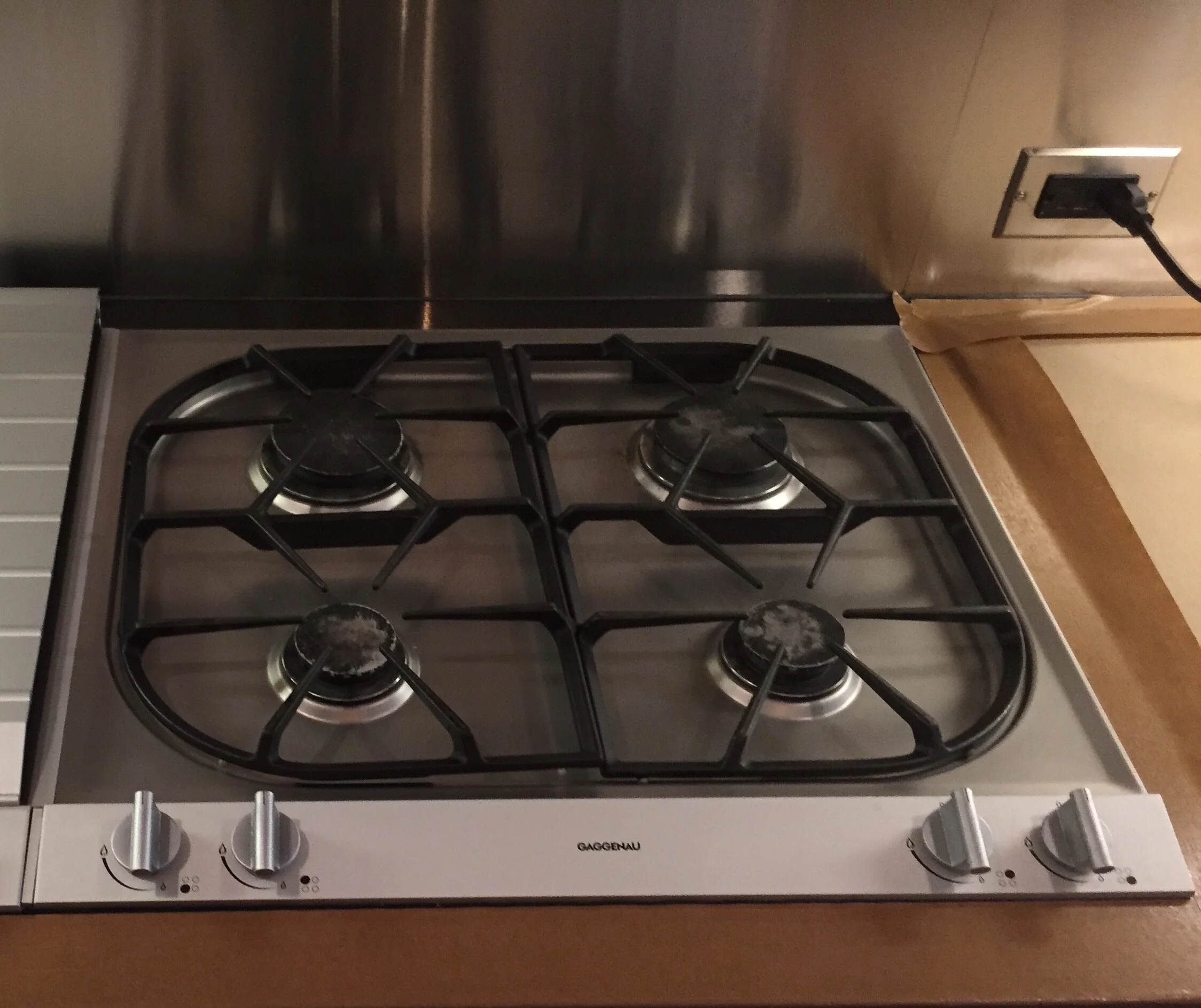 Gaggenau 24"  Natural Gas Cooktop B187