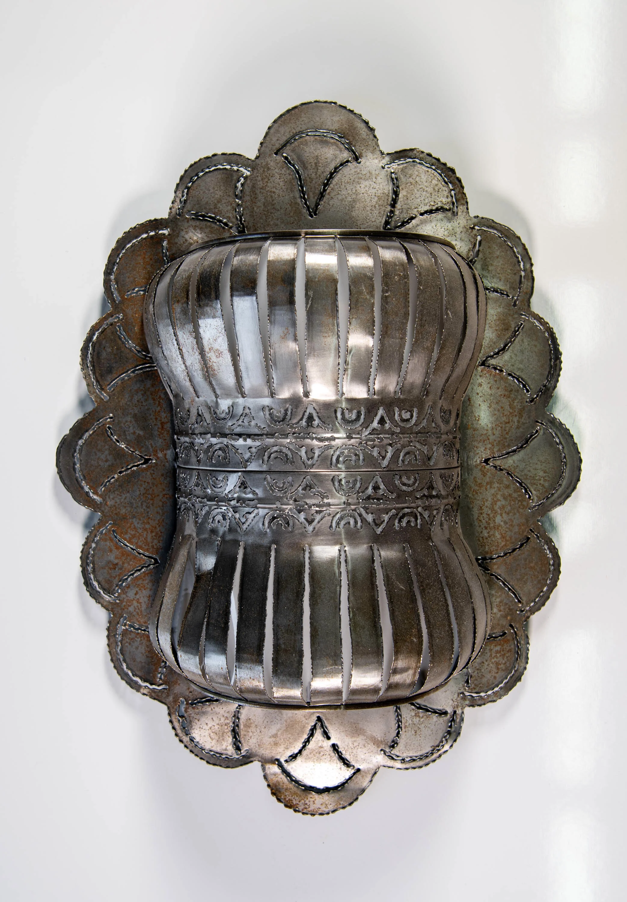 Metal Sconce PHB C407