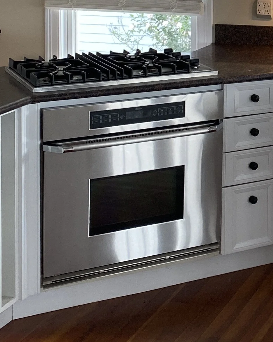 Dacor Convection Oven M870