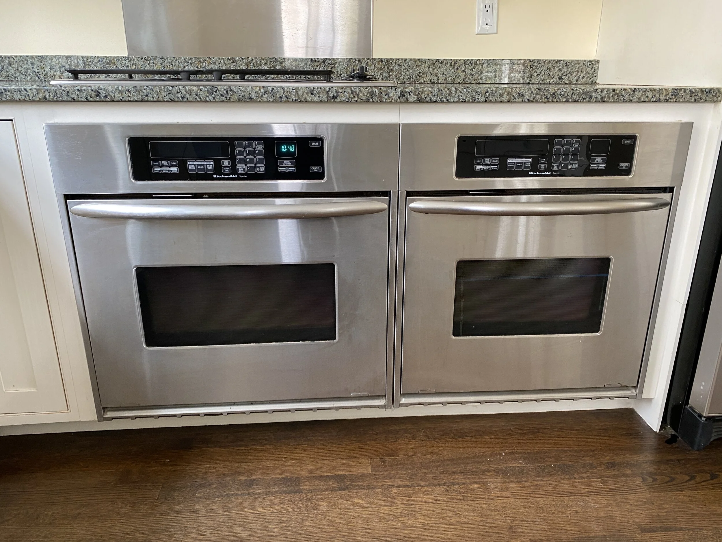 KitchenAid Stainless Steel Oven N592