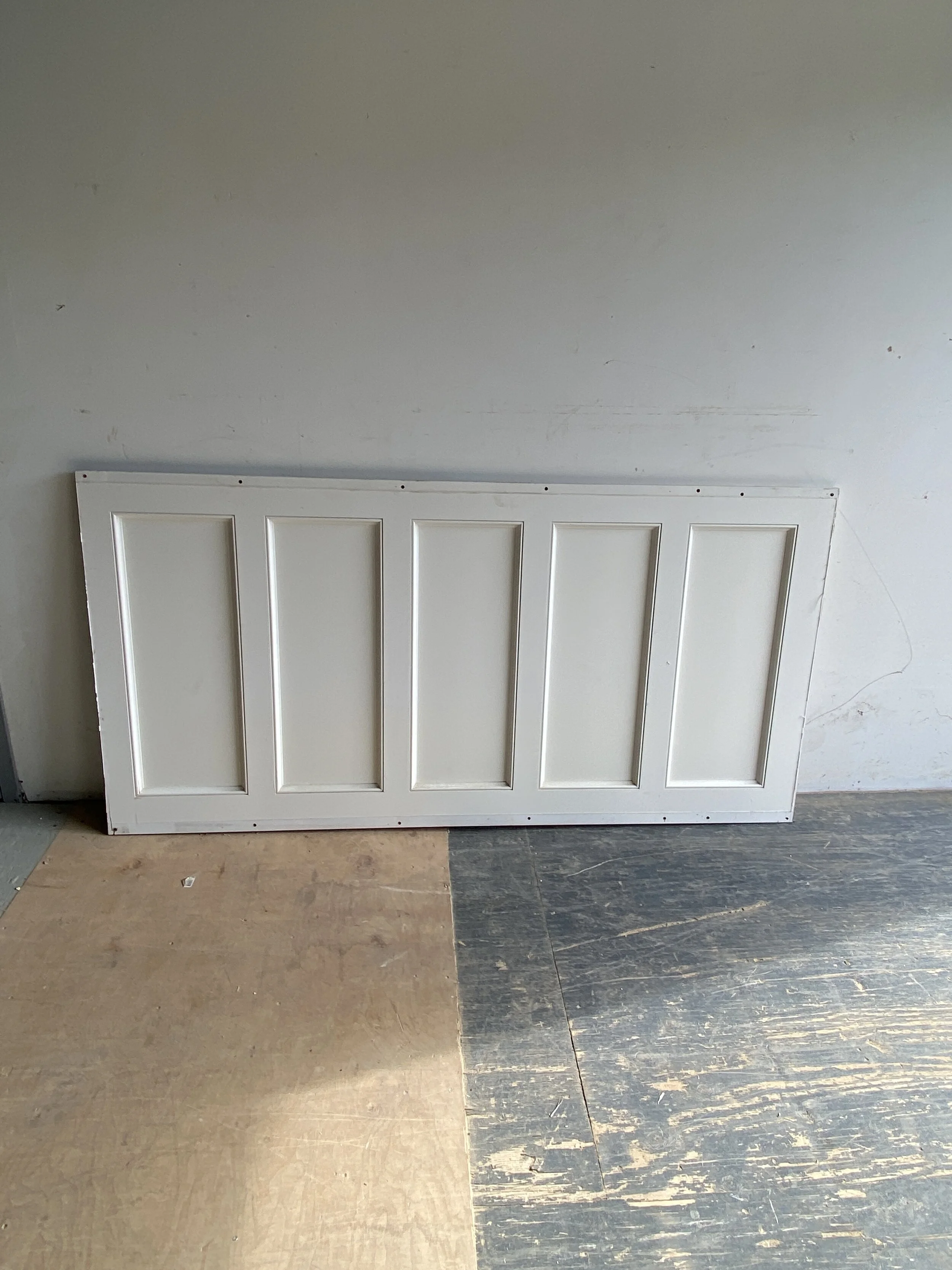 Wainscoting B C812